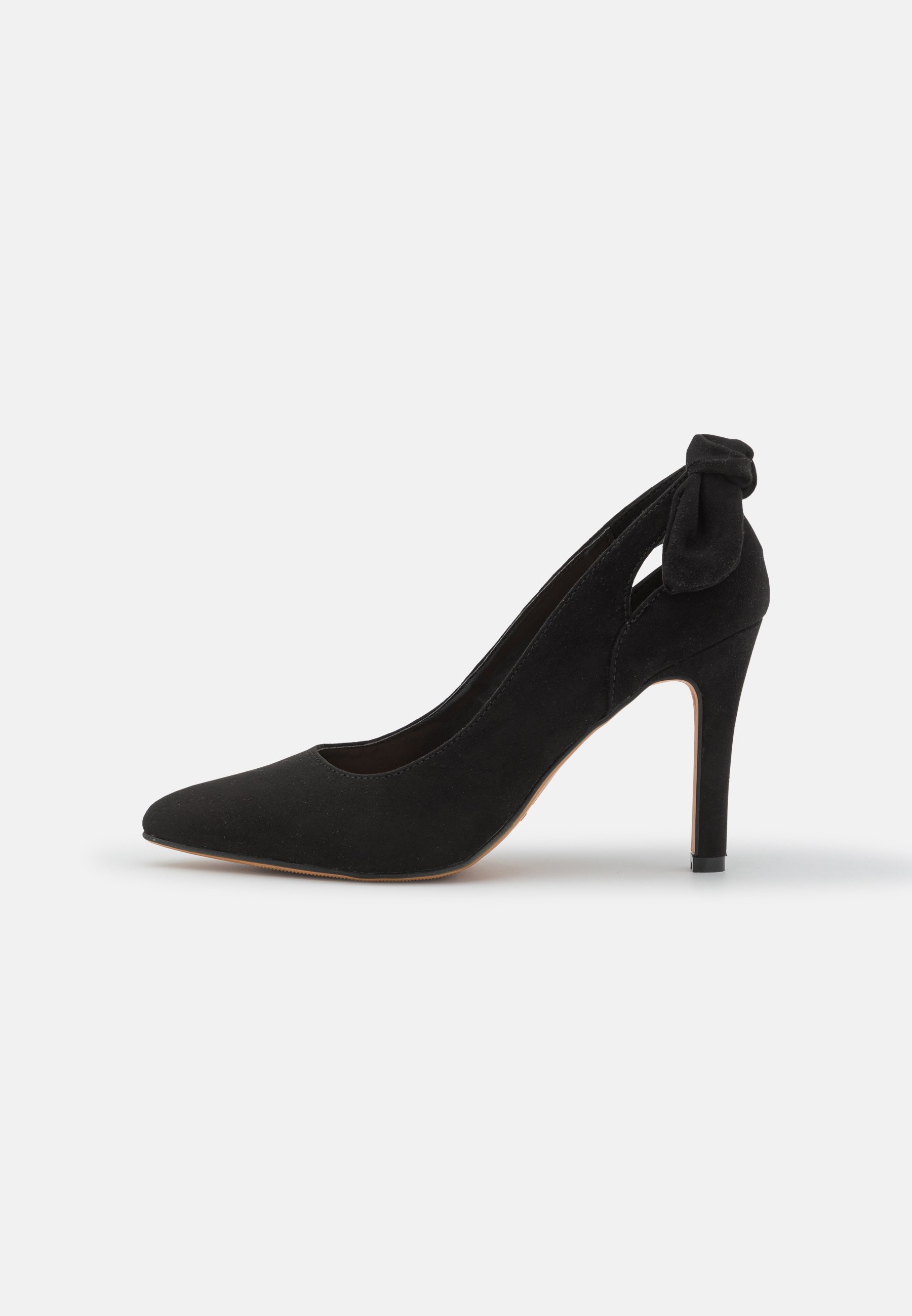 Classic heels