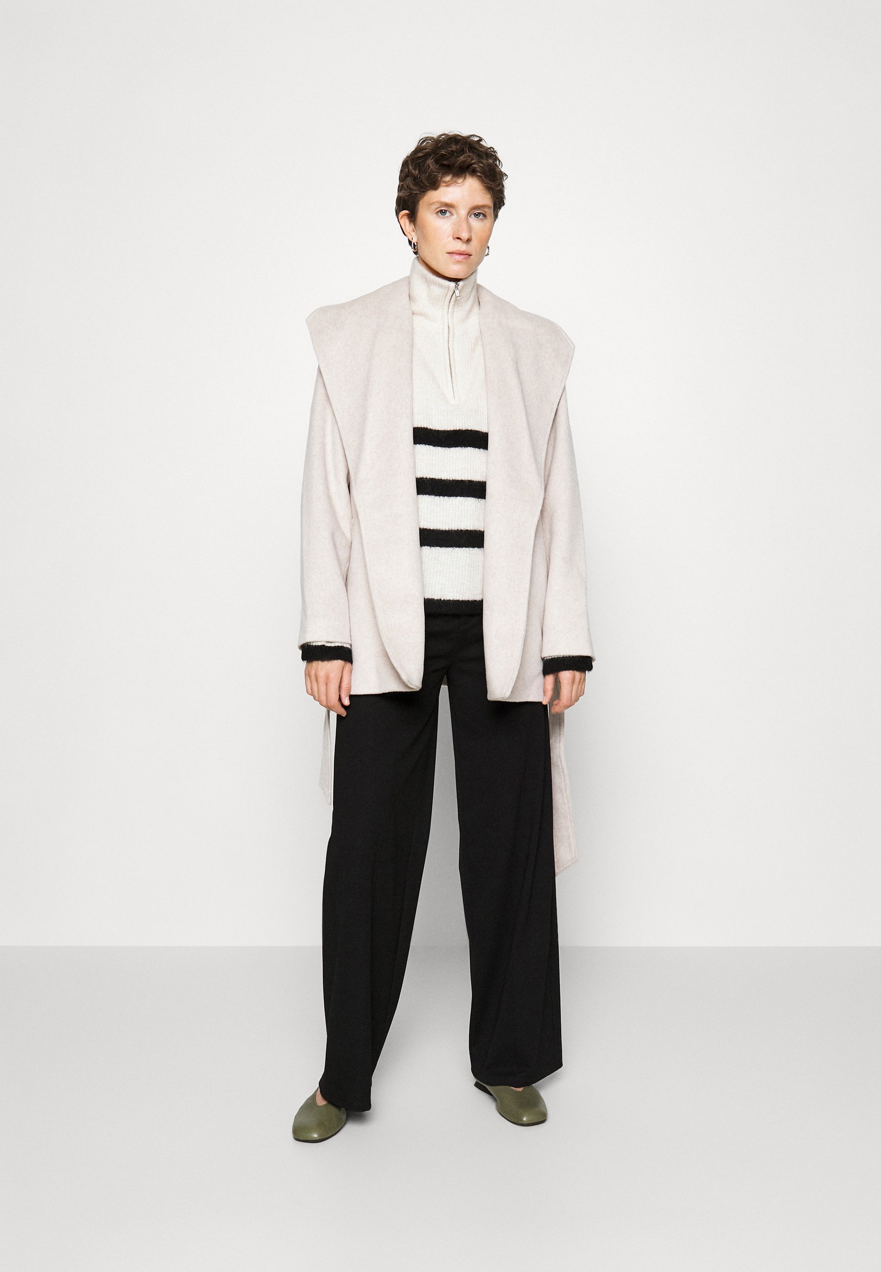 SLFROSA SHORT WOOL COAT B - Classic coat