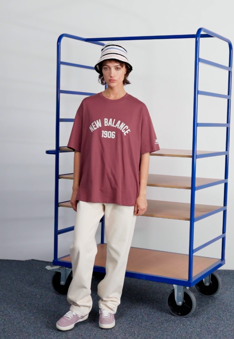 ESSENTIALS VARSITY OVERSIZED- Print T-shirt