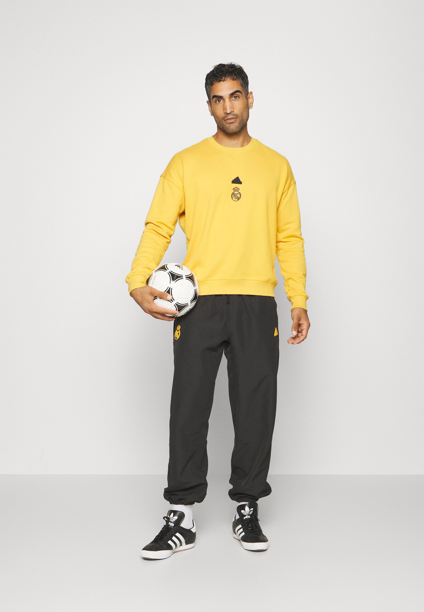 REAL MADRID LIFESTYLER - Club wear