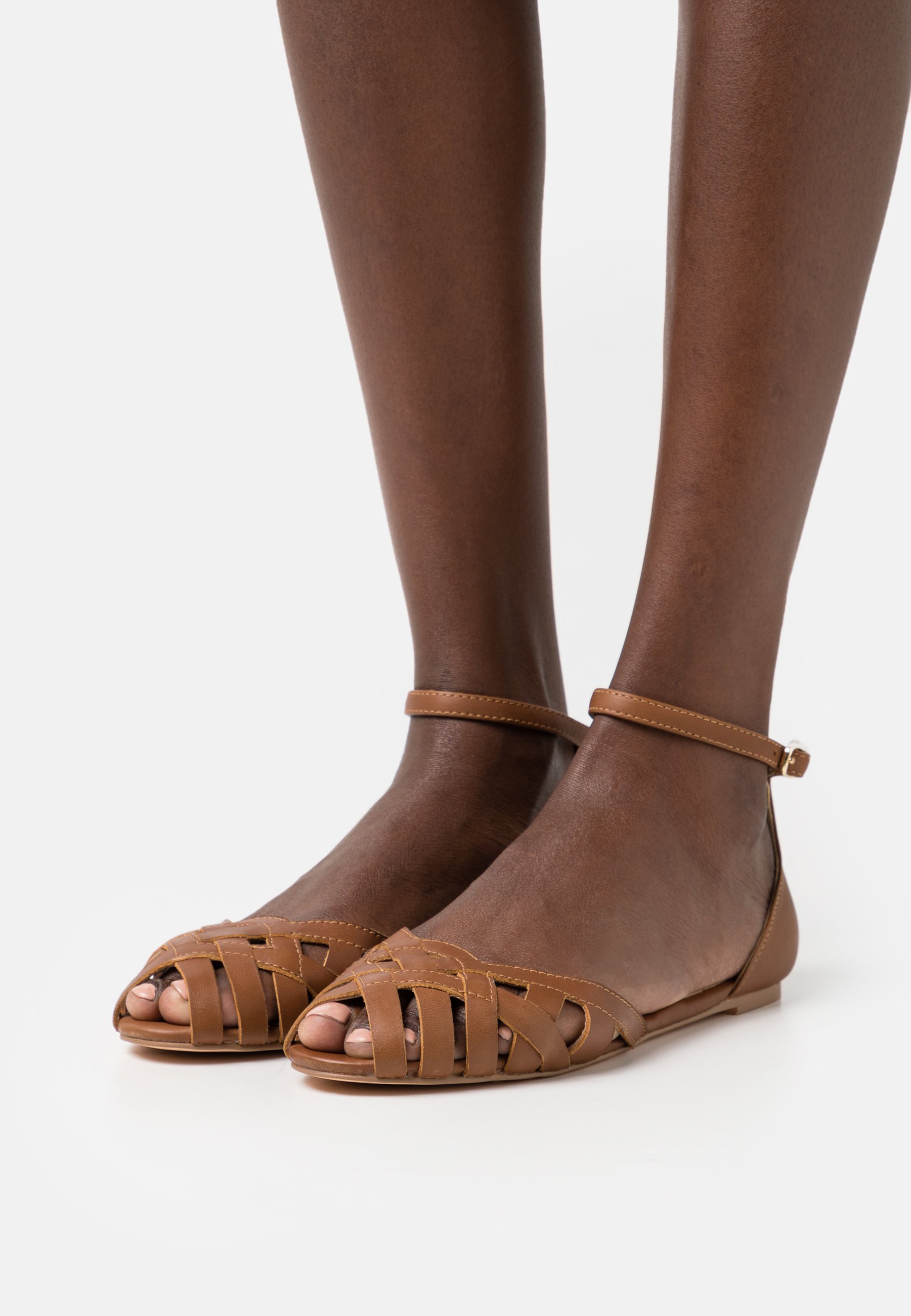 LEATHER- Peeptoe ballet pumps