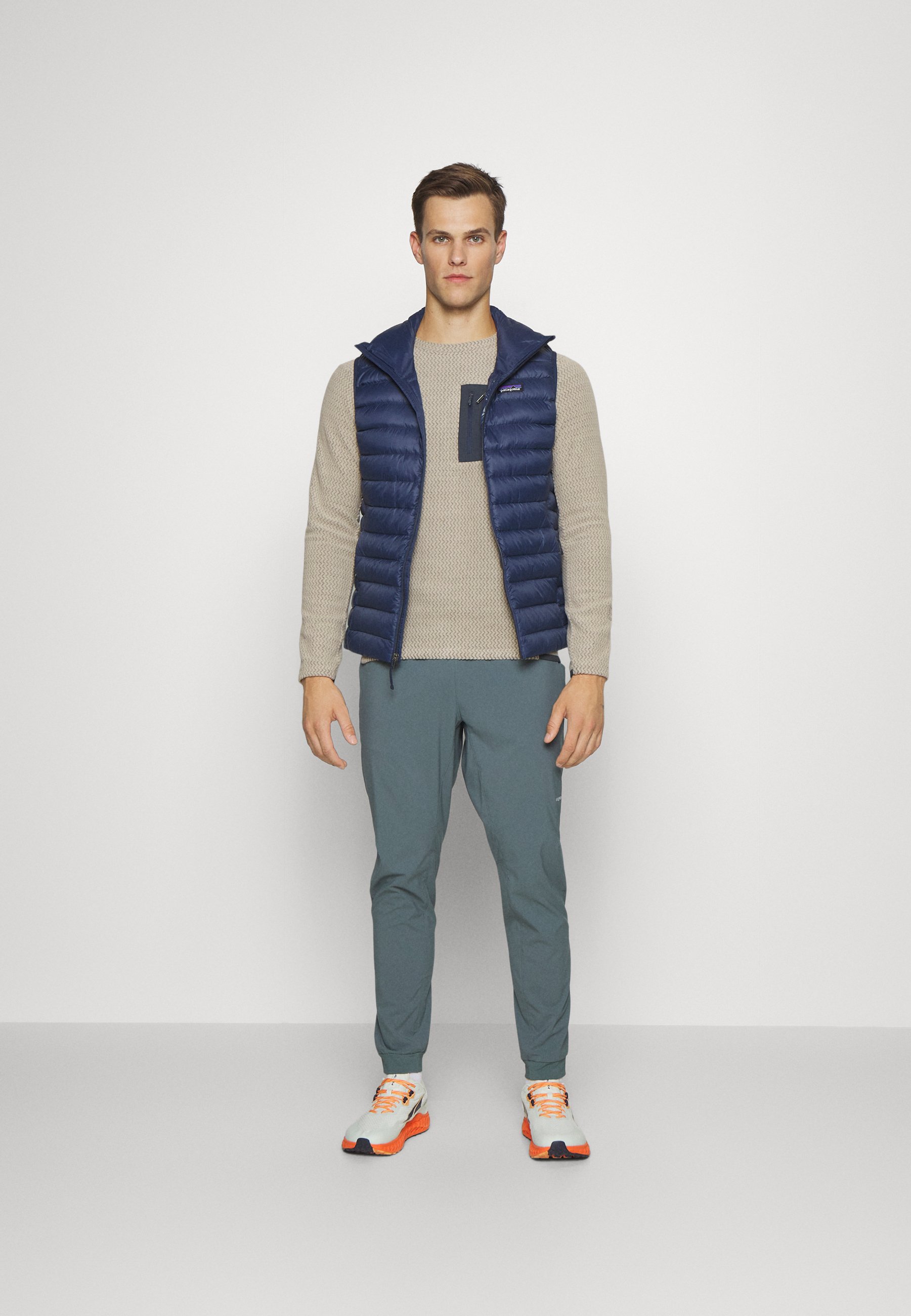 TERREBONNE JOGGERS - Tracksuit bottoms