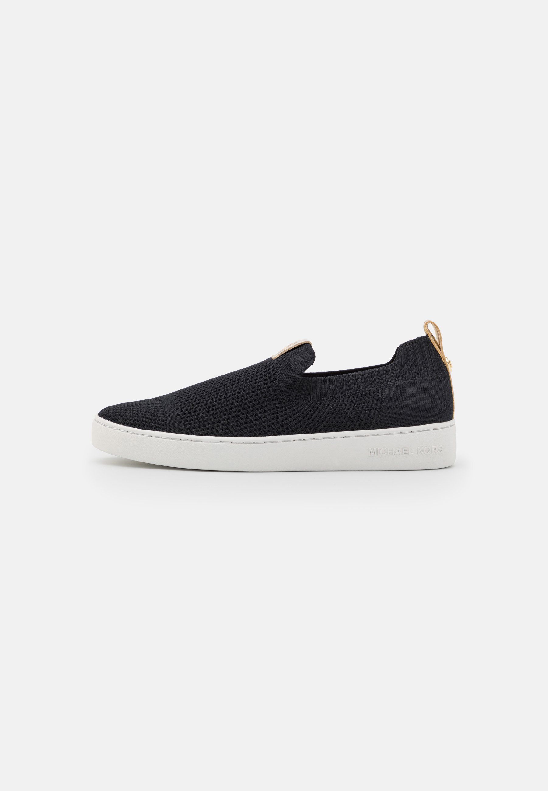 JUNO- Slip-ons