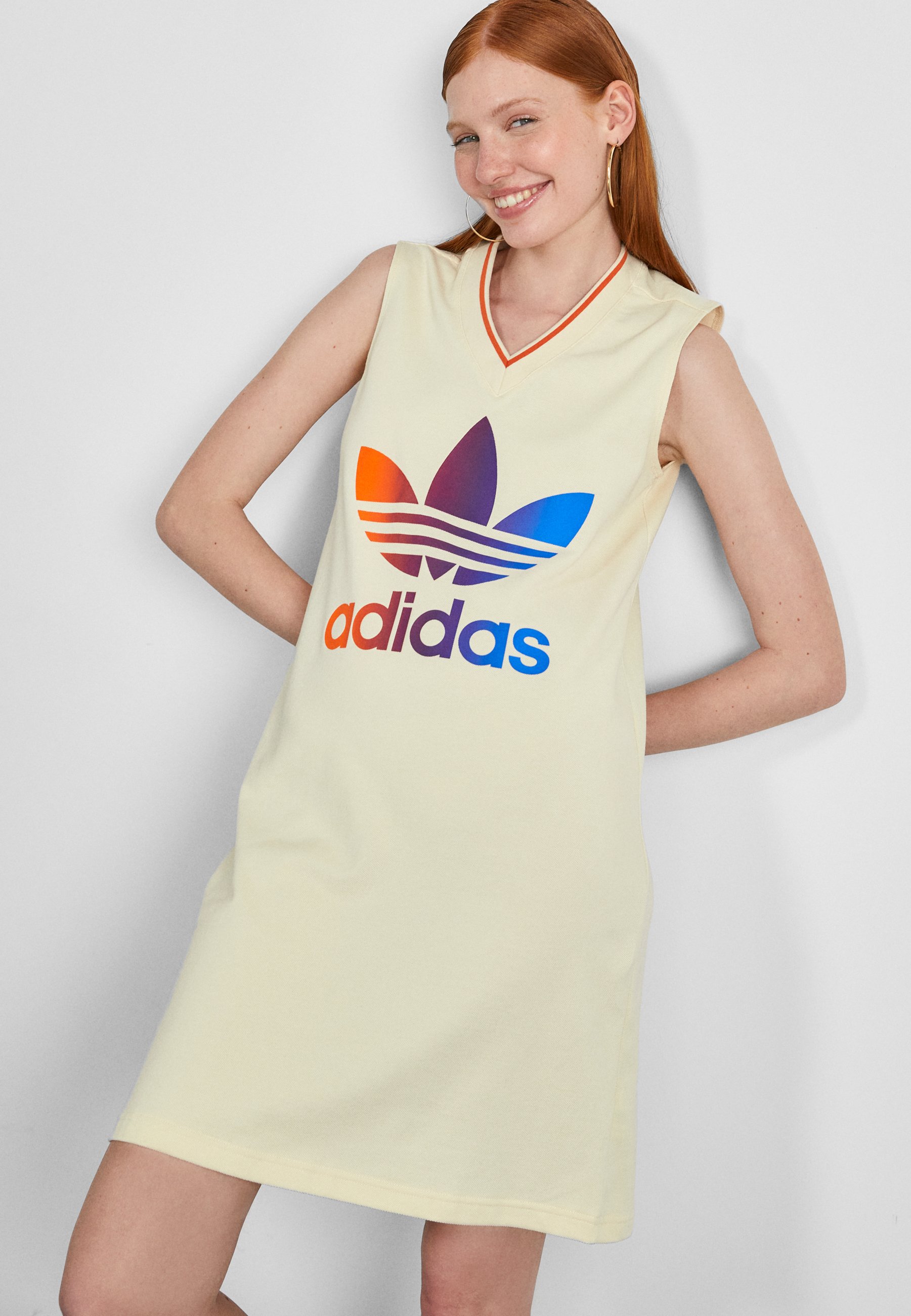 ADICOLOR 70S V NECK DRESS - Day dress