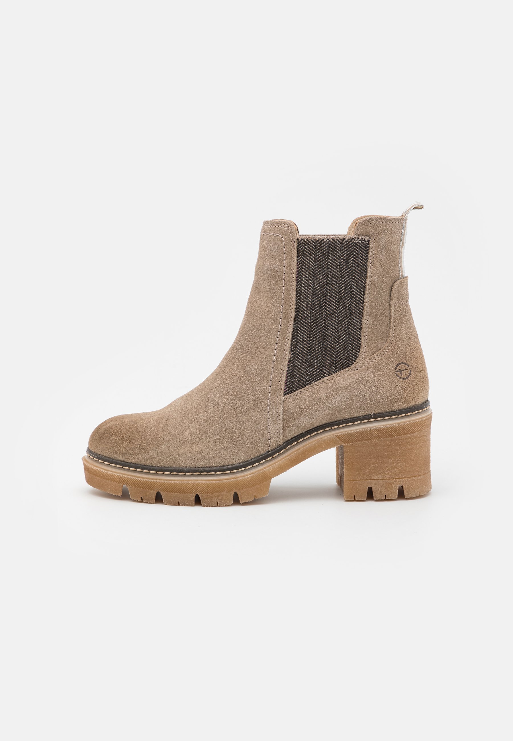 Platform ankle boots