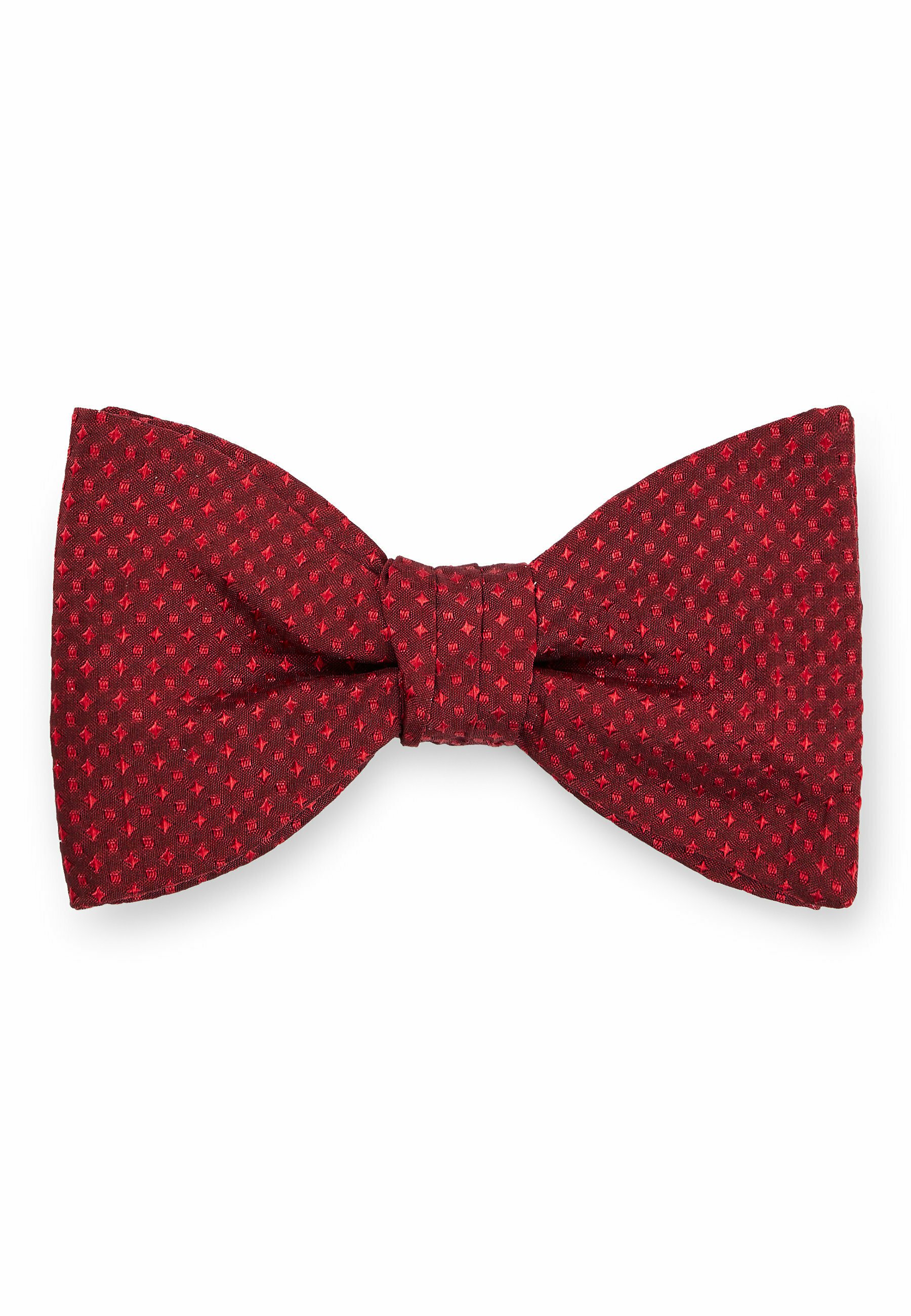 Bow tie