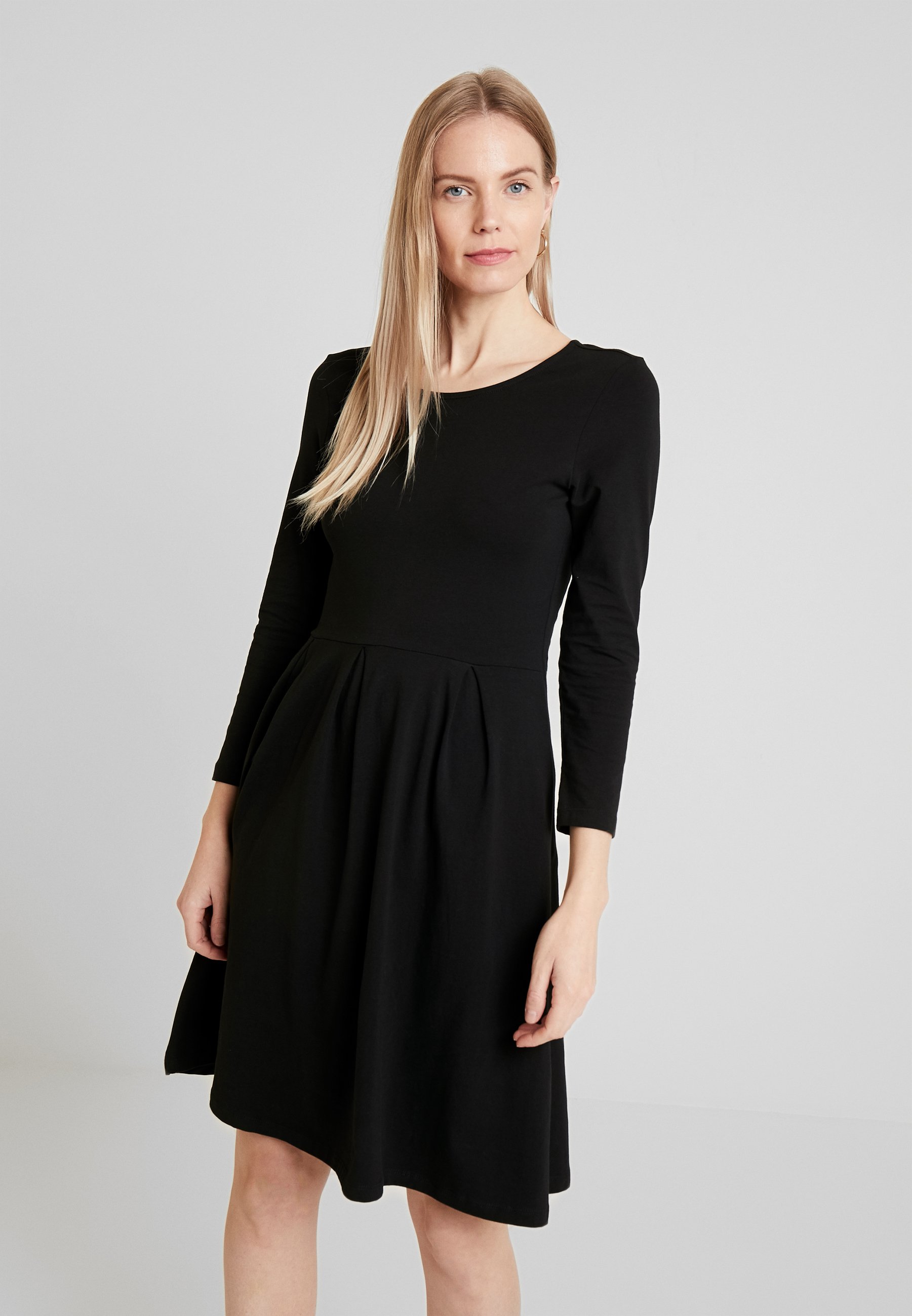 Jersey dress