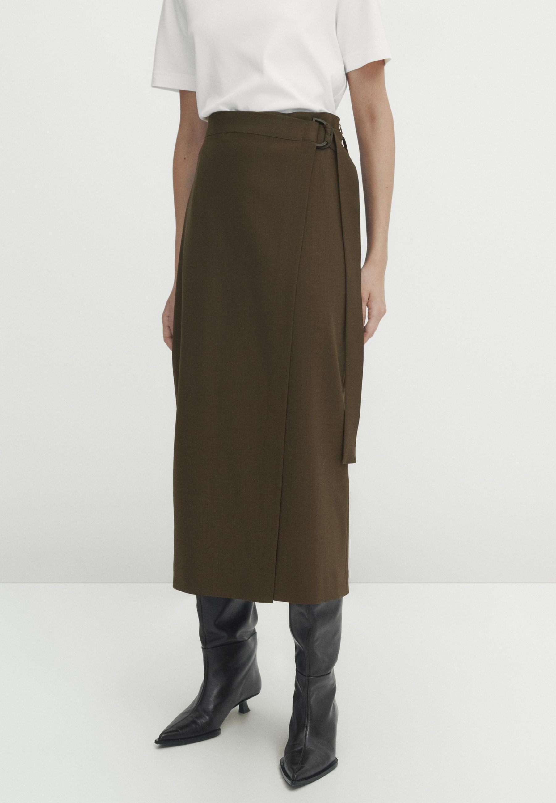 MIDI PAREO WITH BUCKLE - Wrap skirt