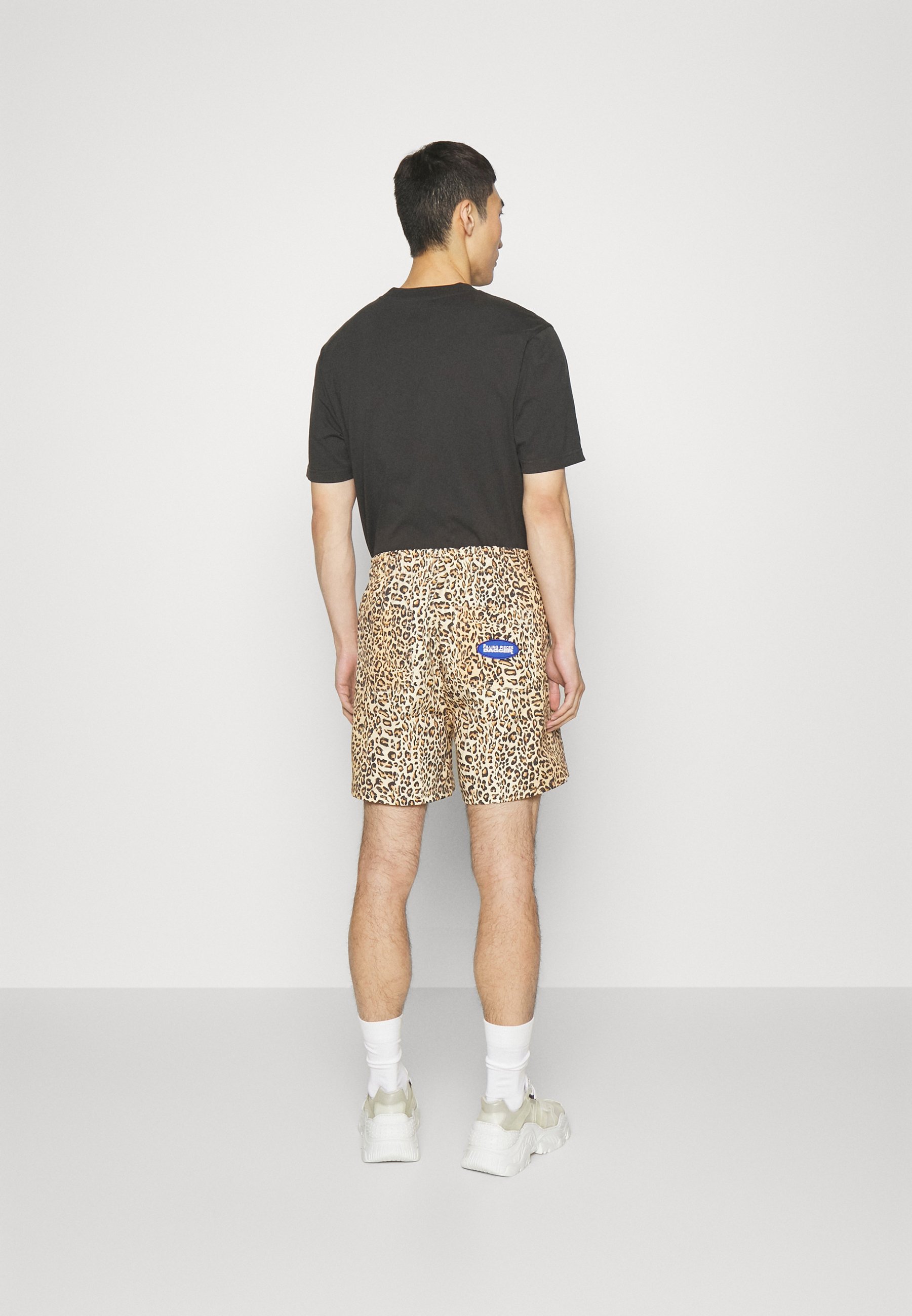 FILLING PIECES X DAGGER - WORKER SHORT UNISEX - Shorts