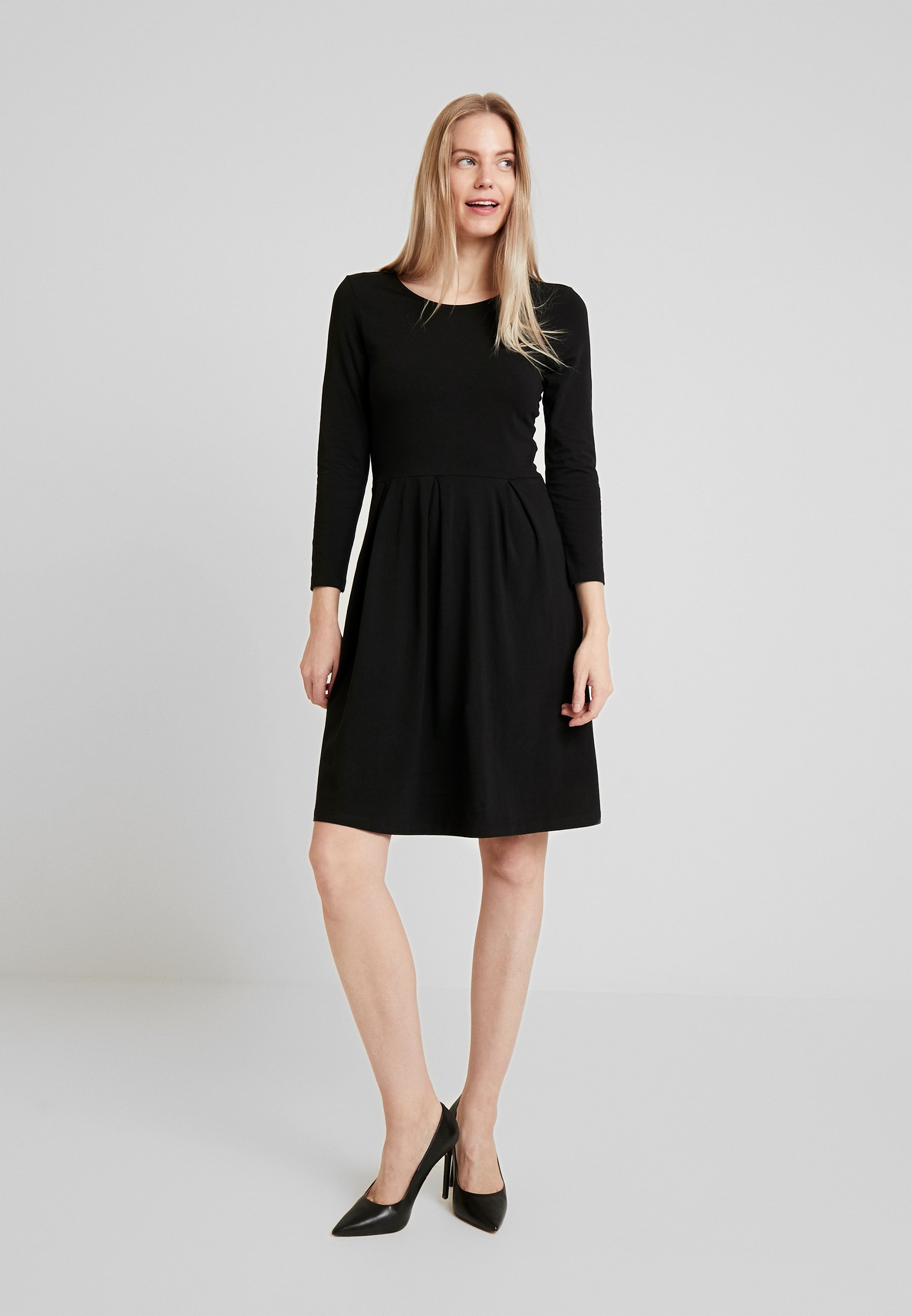 Jersey dress