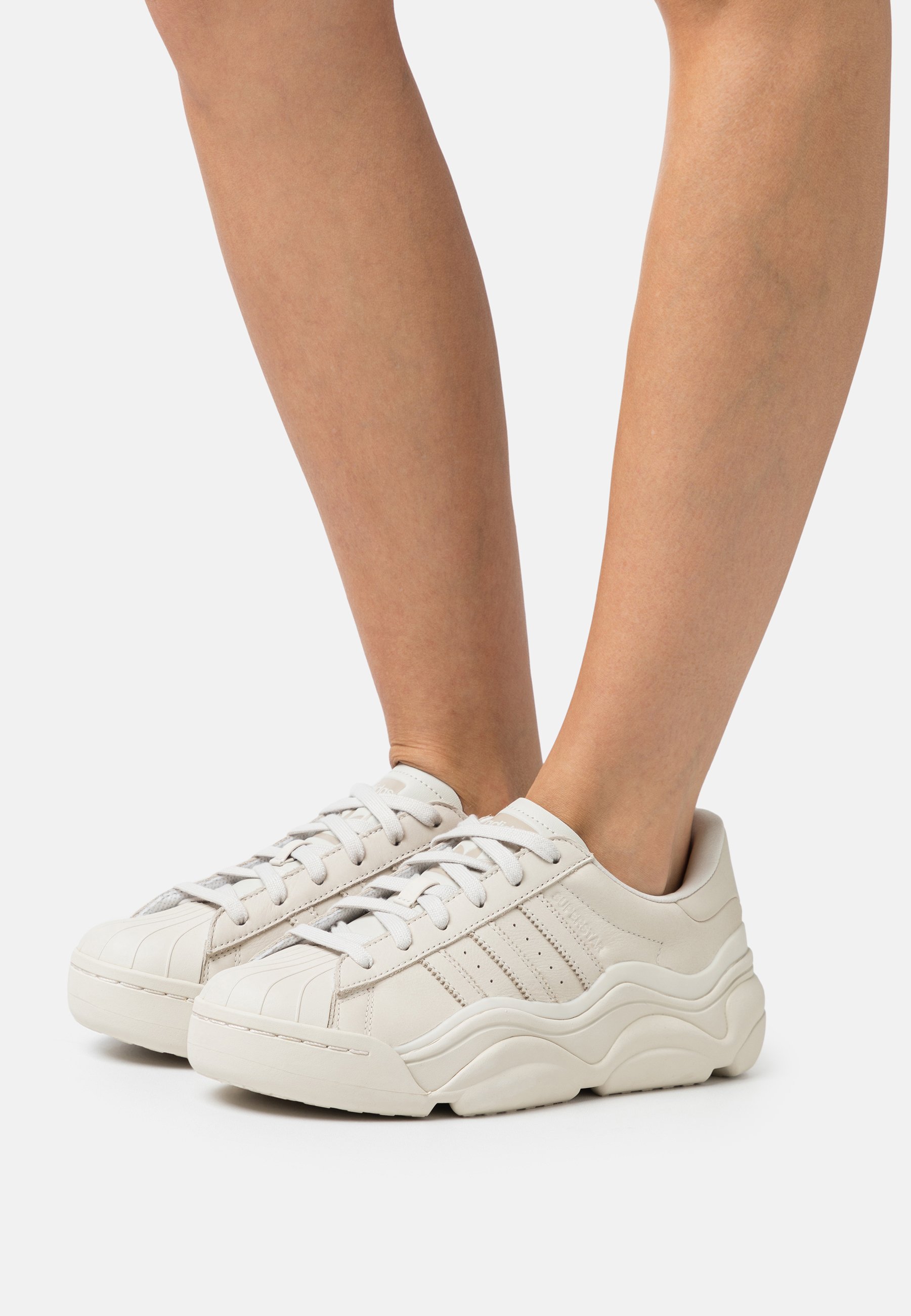 SUPERSTAR MILLENCON - Trainers