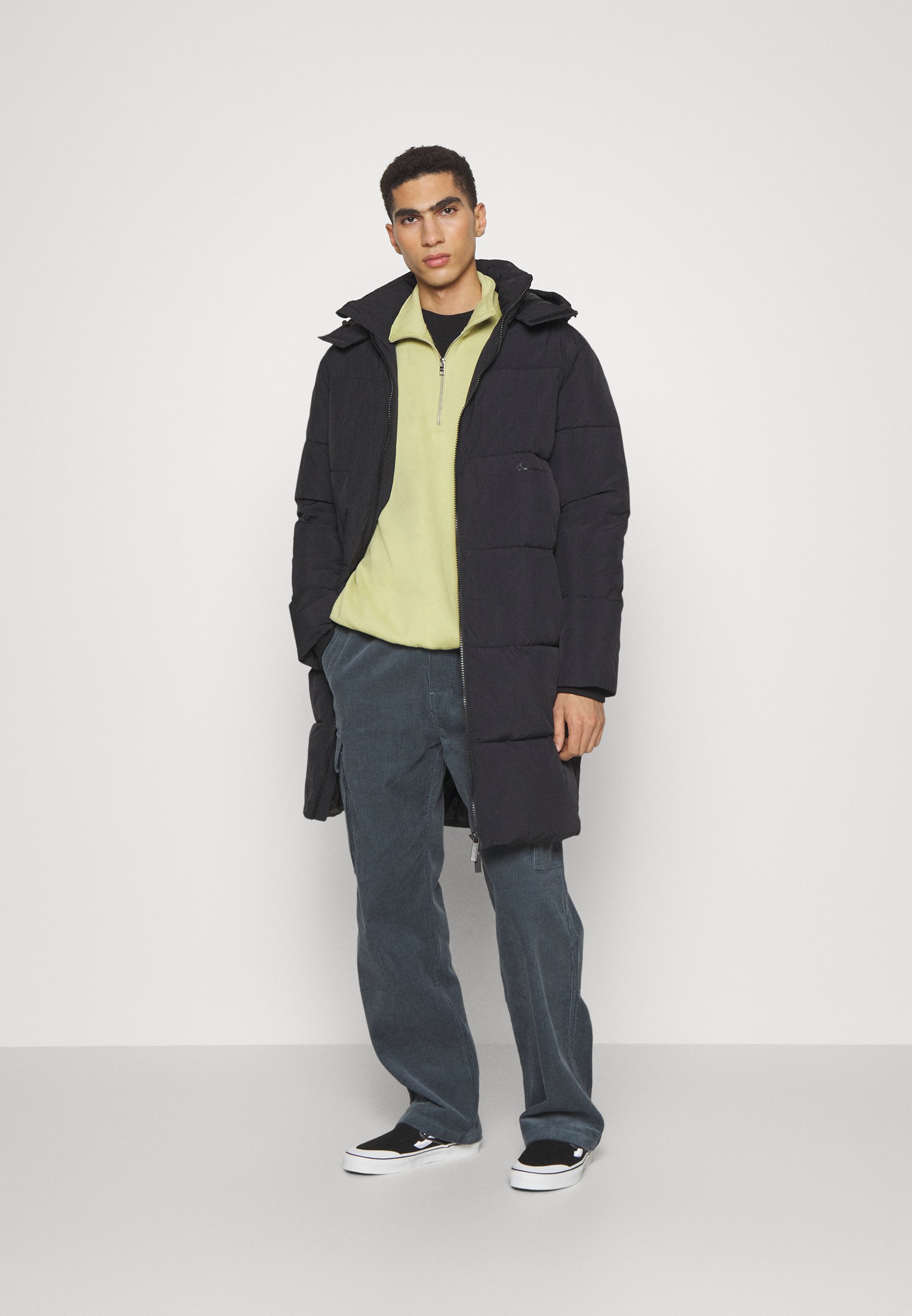 LONG PUFFER COAT VEGAN - Winter coat