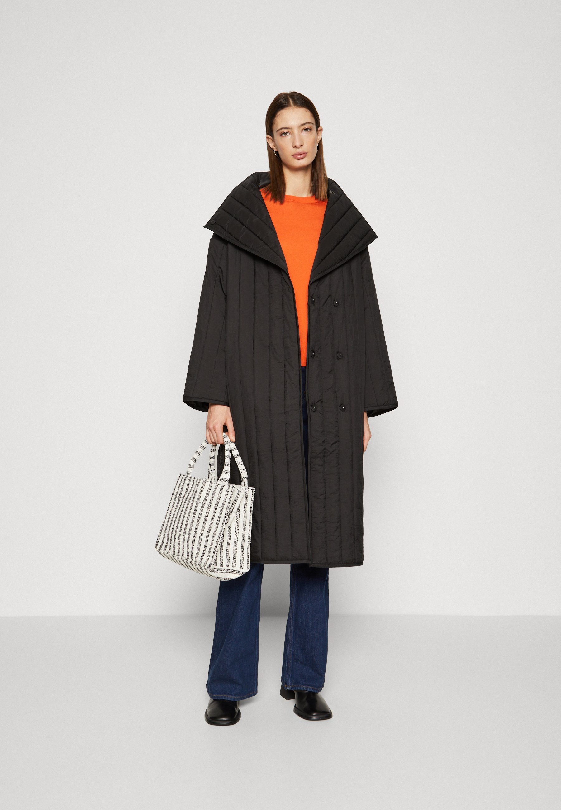 VERTICAL QUILT COAT - Winter coat