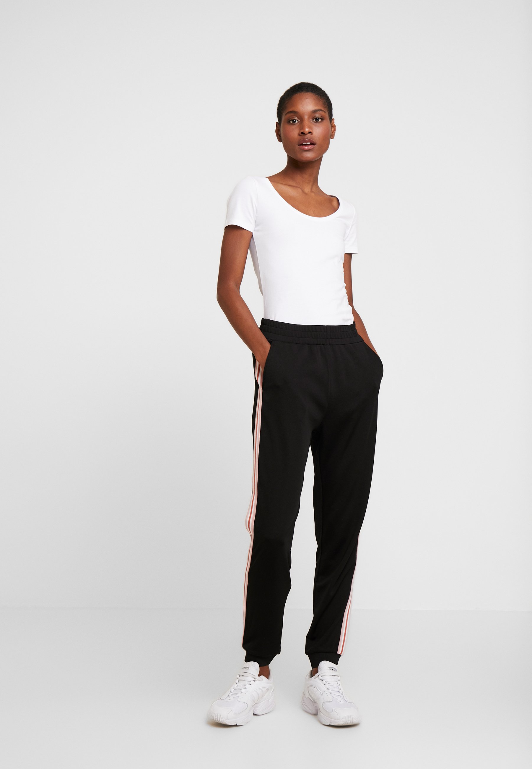 2 PACK- Basic T-shirt