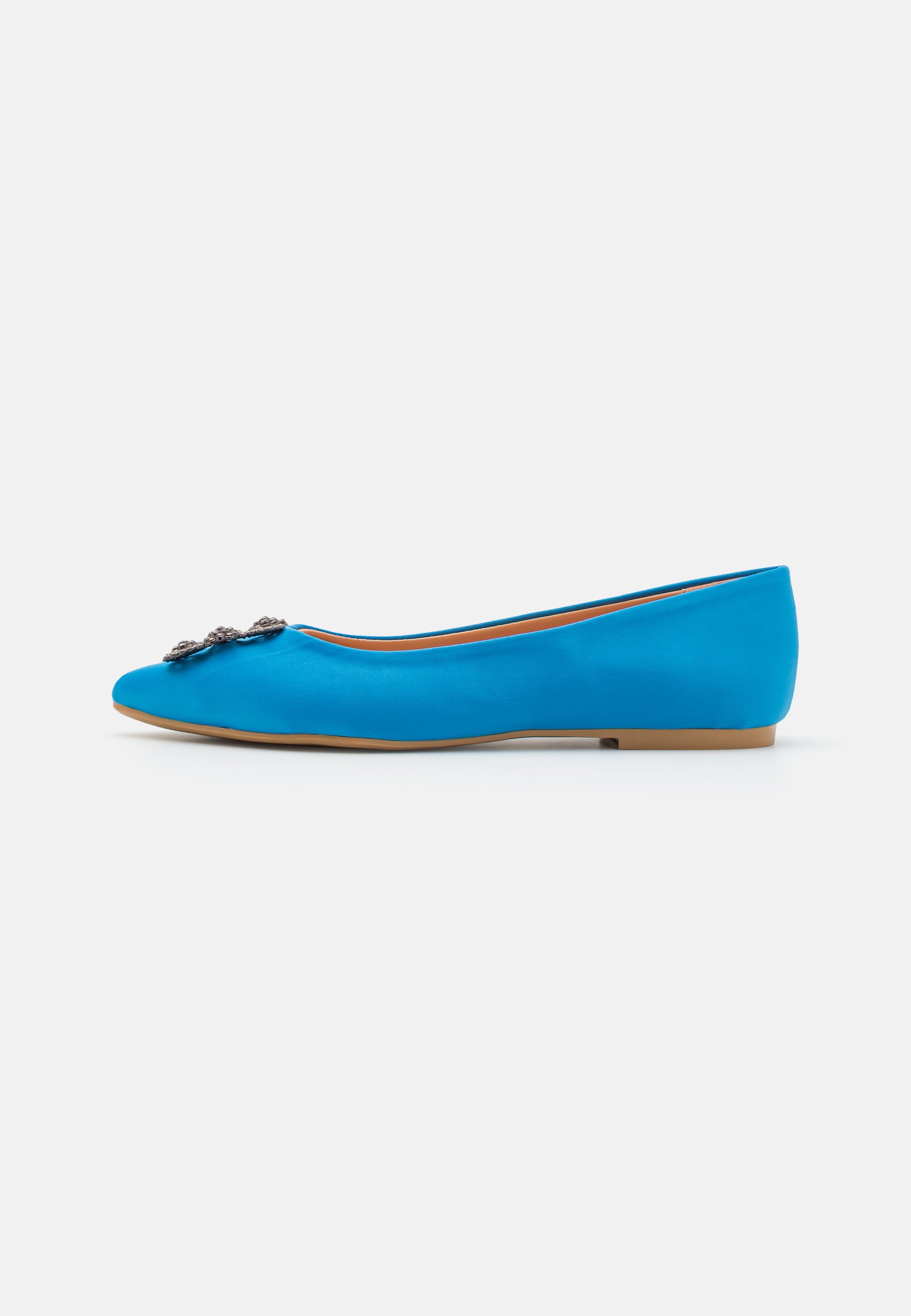 Ballet pumps