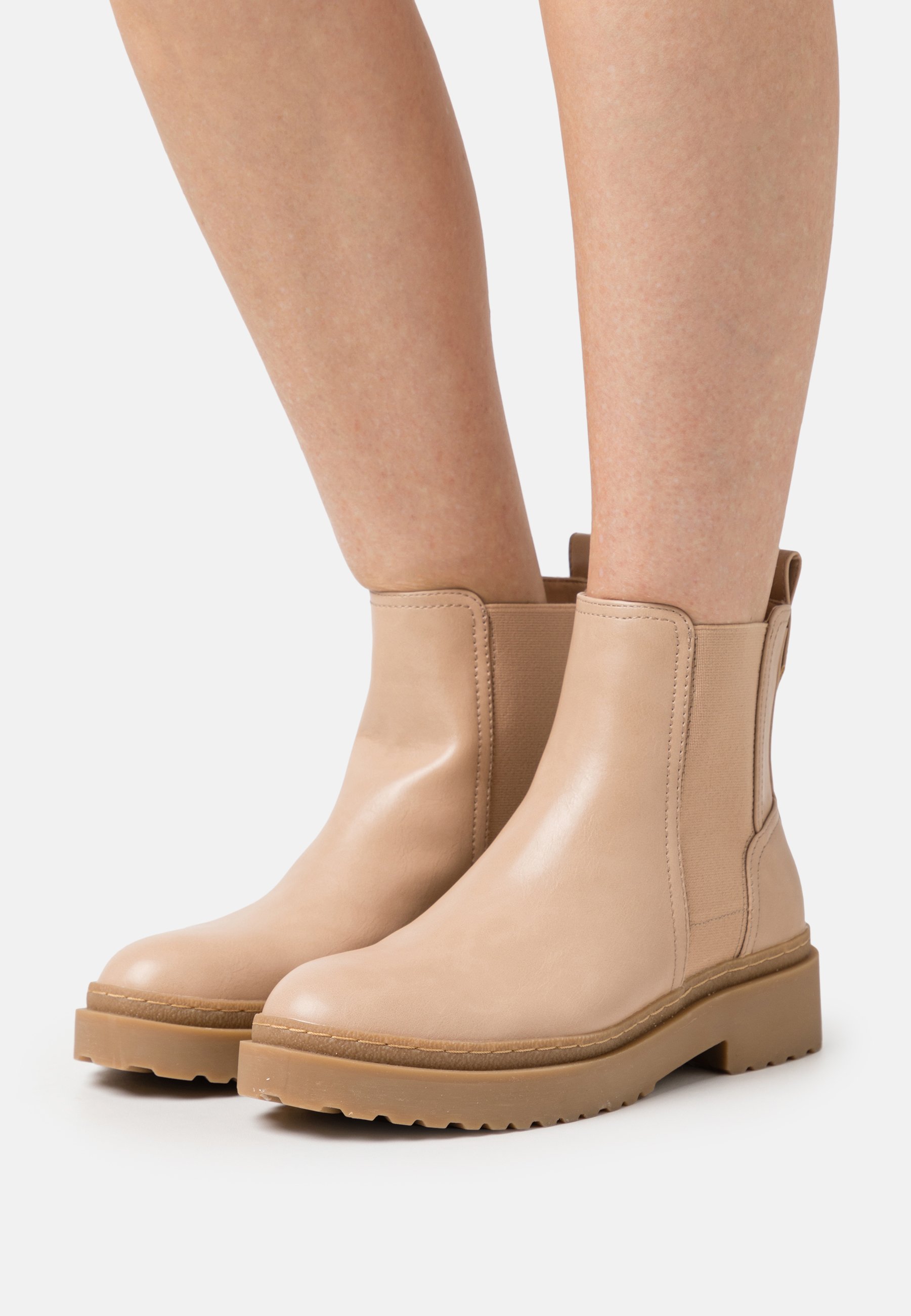 Platform ankle boots