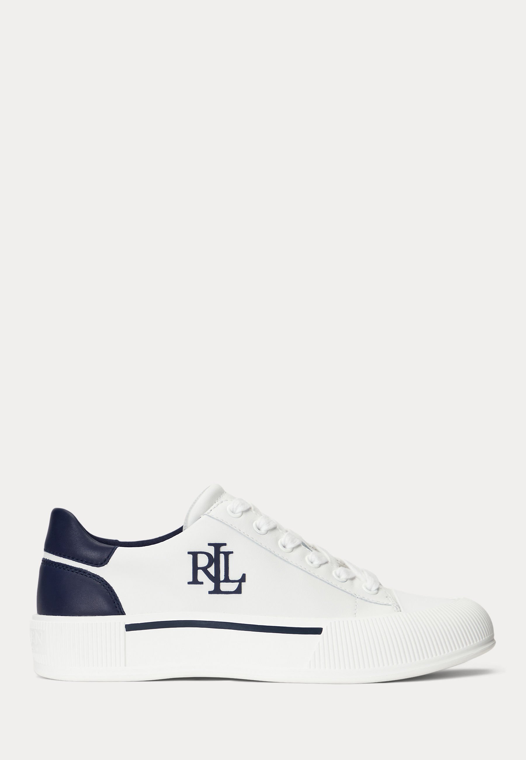 DAISIE - Trainers