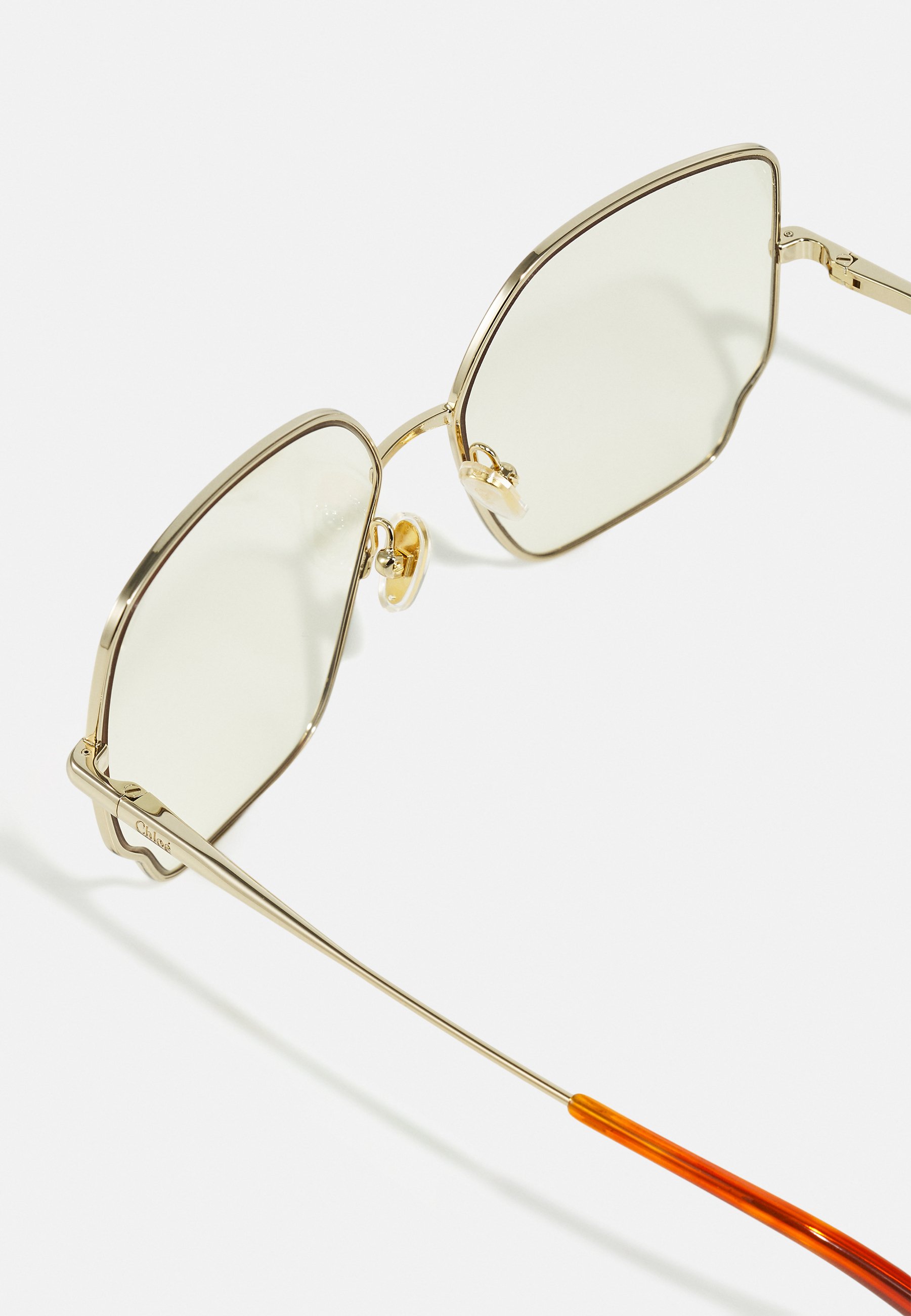 Blue light glasses