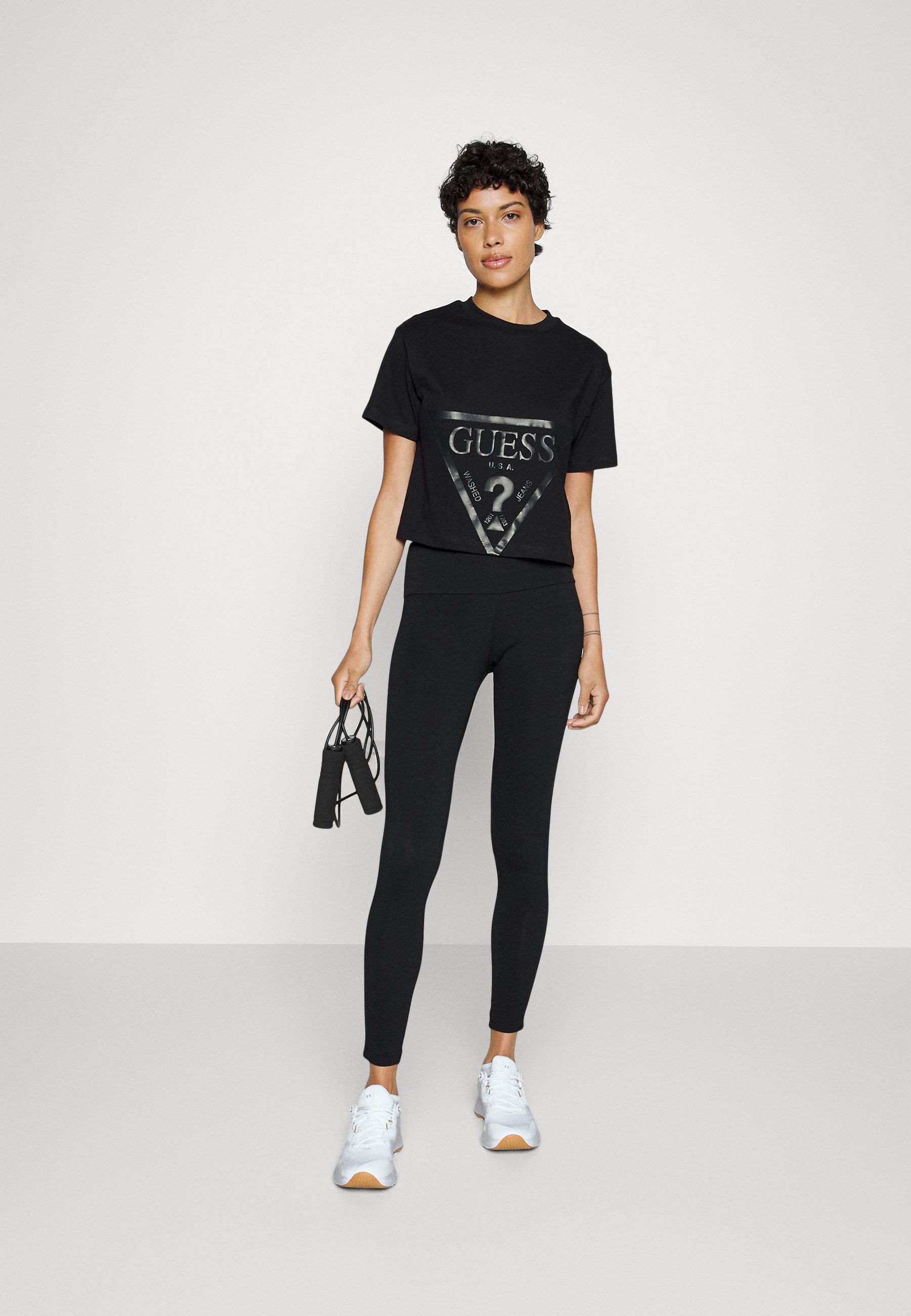 ADELE CROP- Print T-shirt