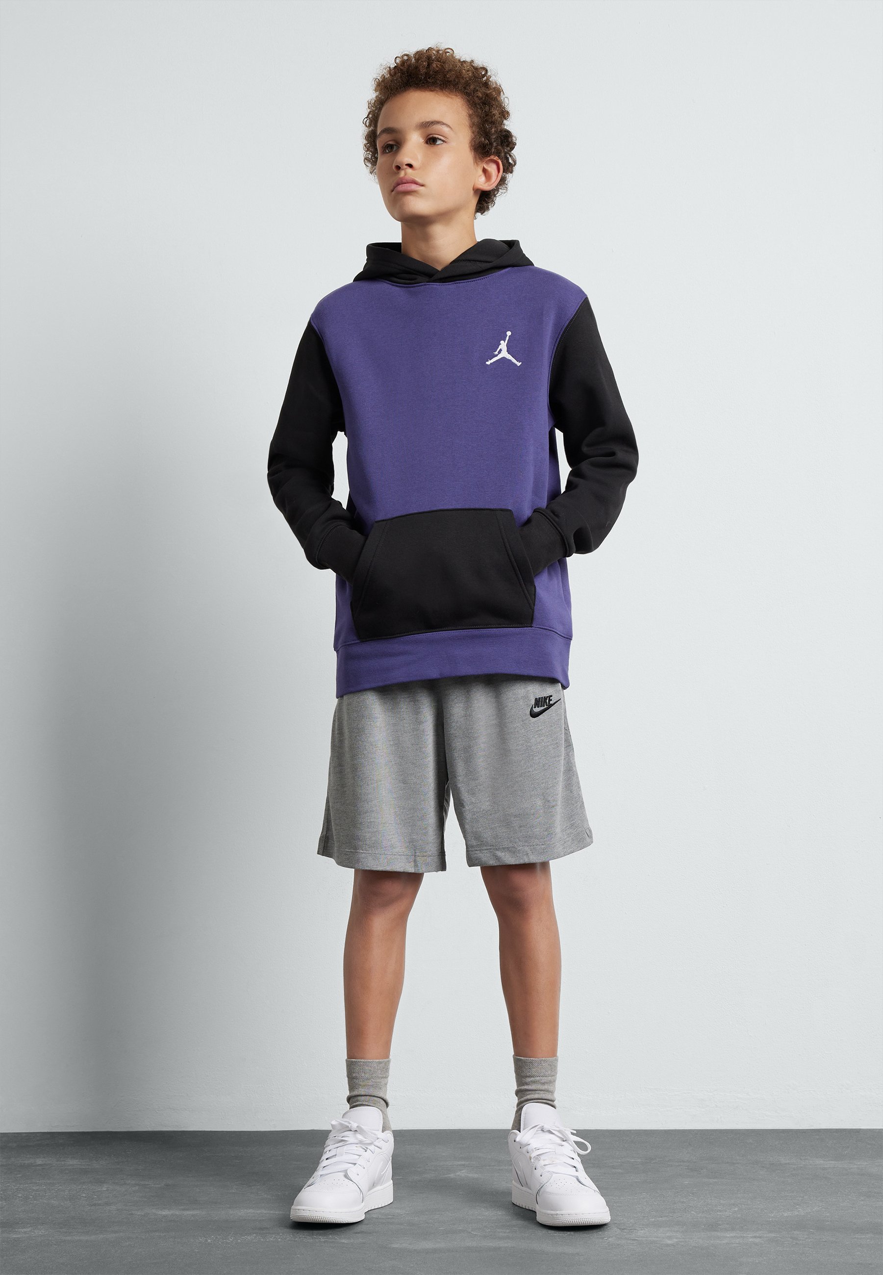 ESSENTIALS HOODIE - Hoodie