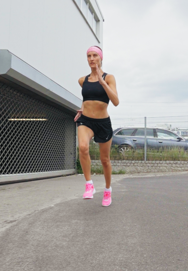 FAST TEMPO RACE SHORT - Sports shorts