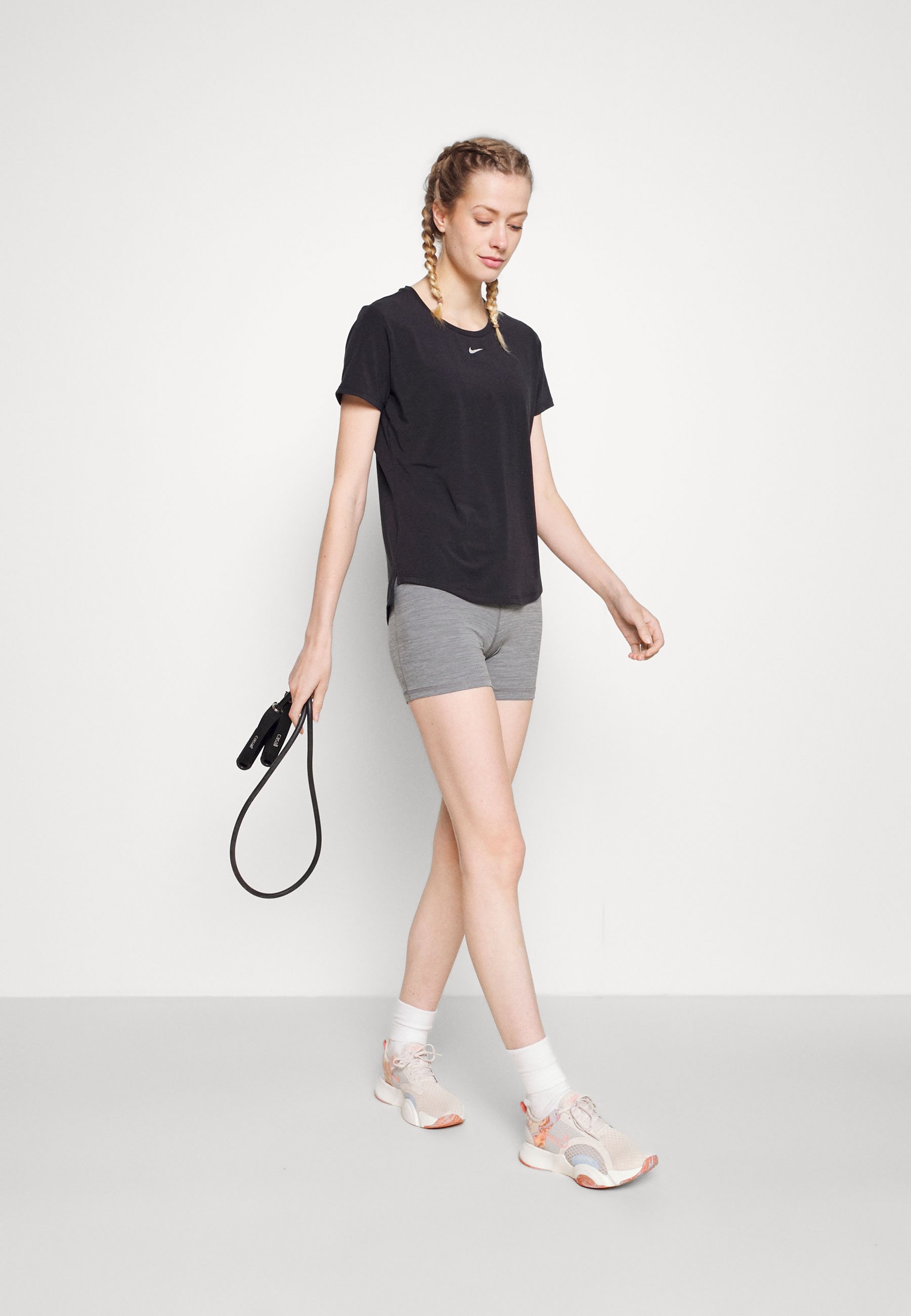 ONE LUXE - Sports T-shirt