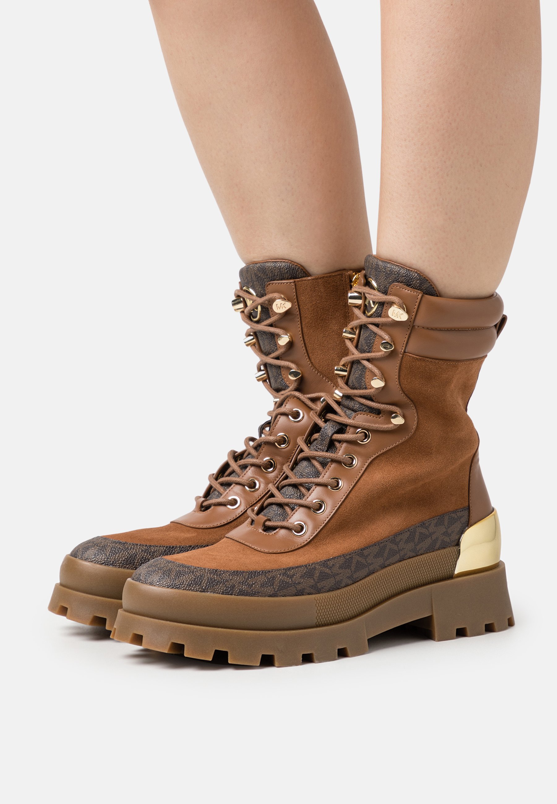 ROWAN LACE UP - Platform ankle boots