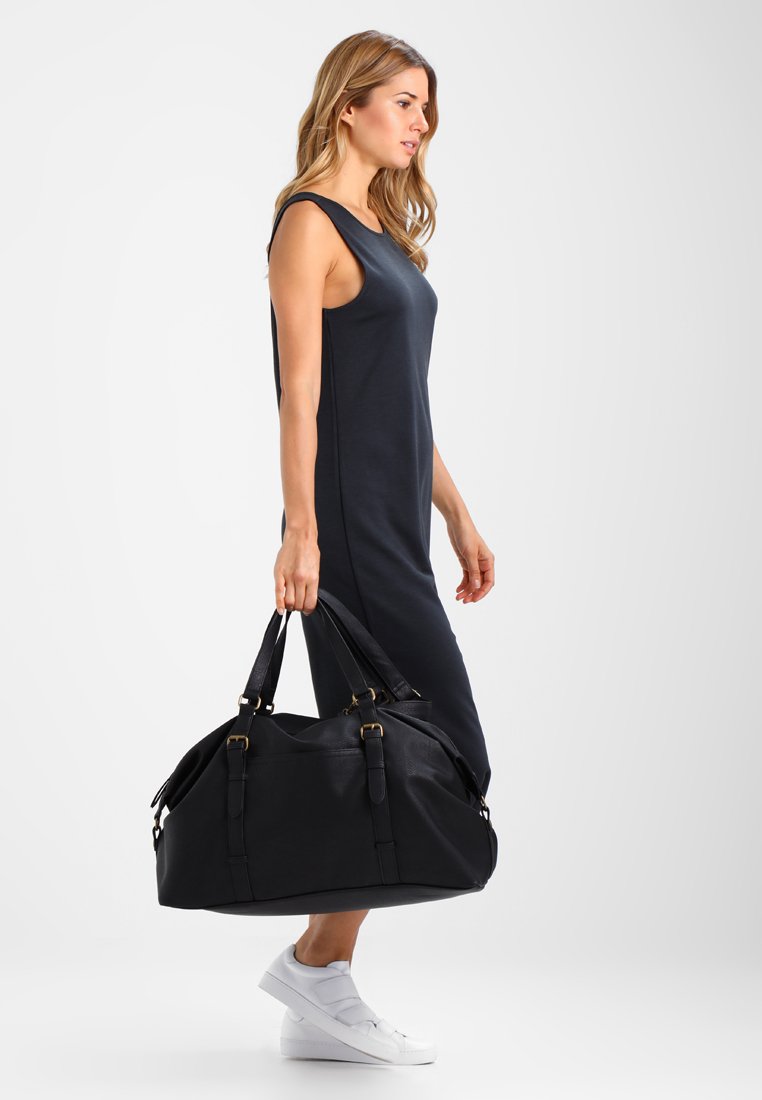 Weekend bag