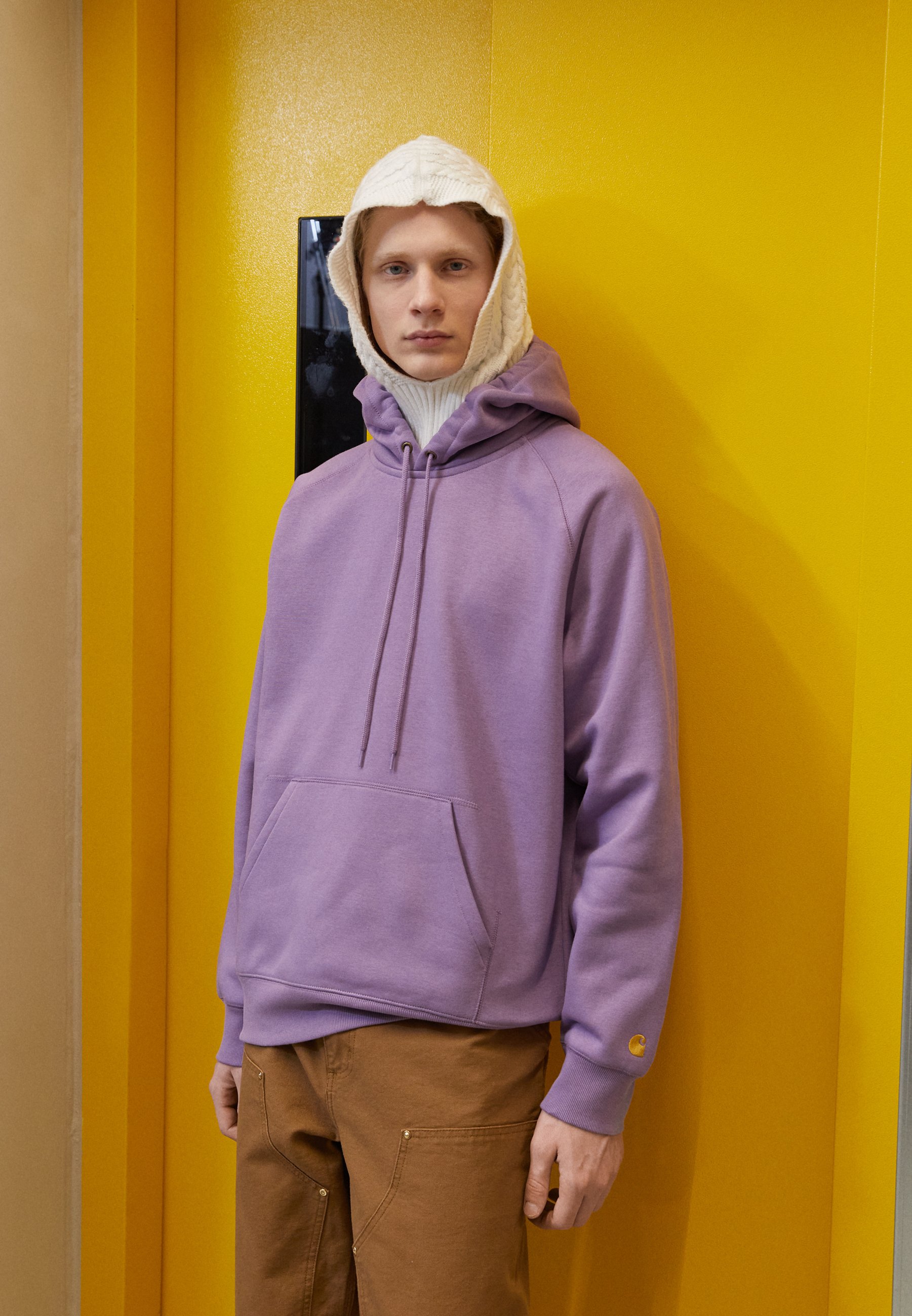 HOODED CHASE - Hoodie