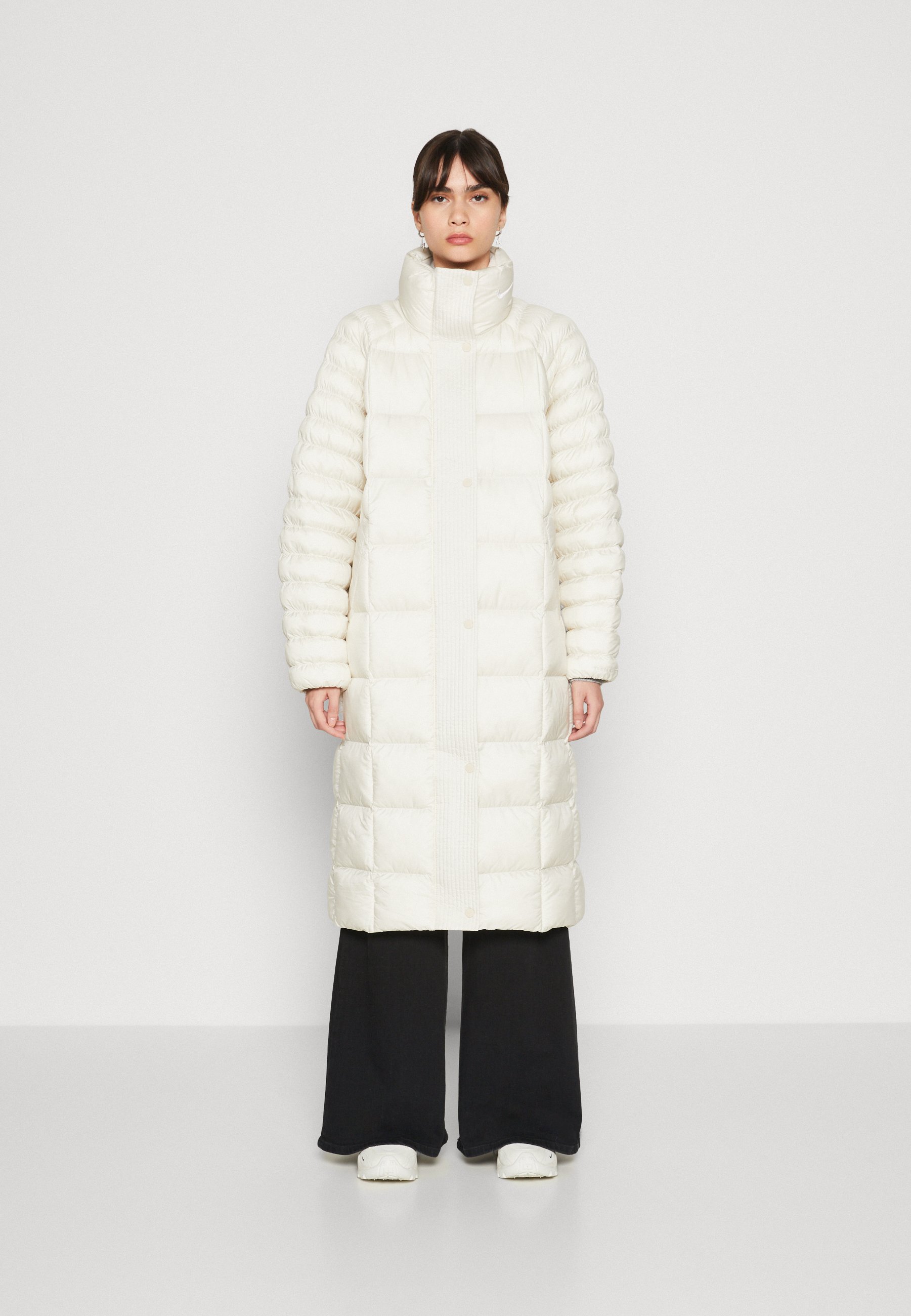 W NSW ESSNTL PRIMA PKA - Winter coat