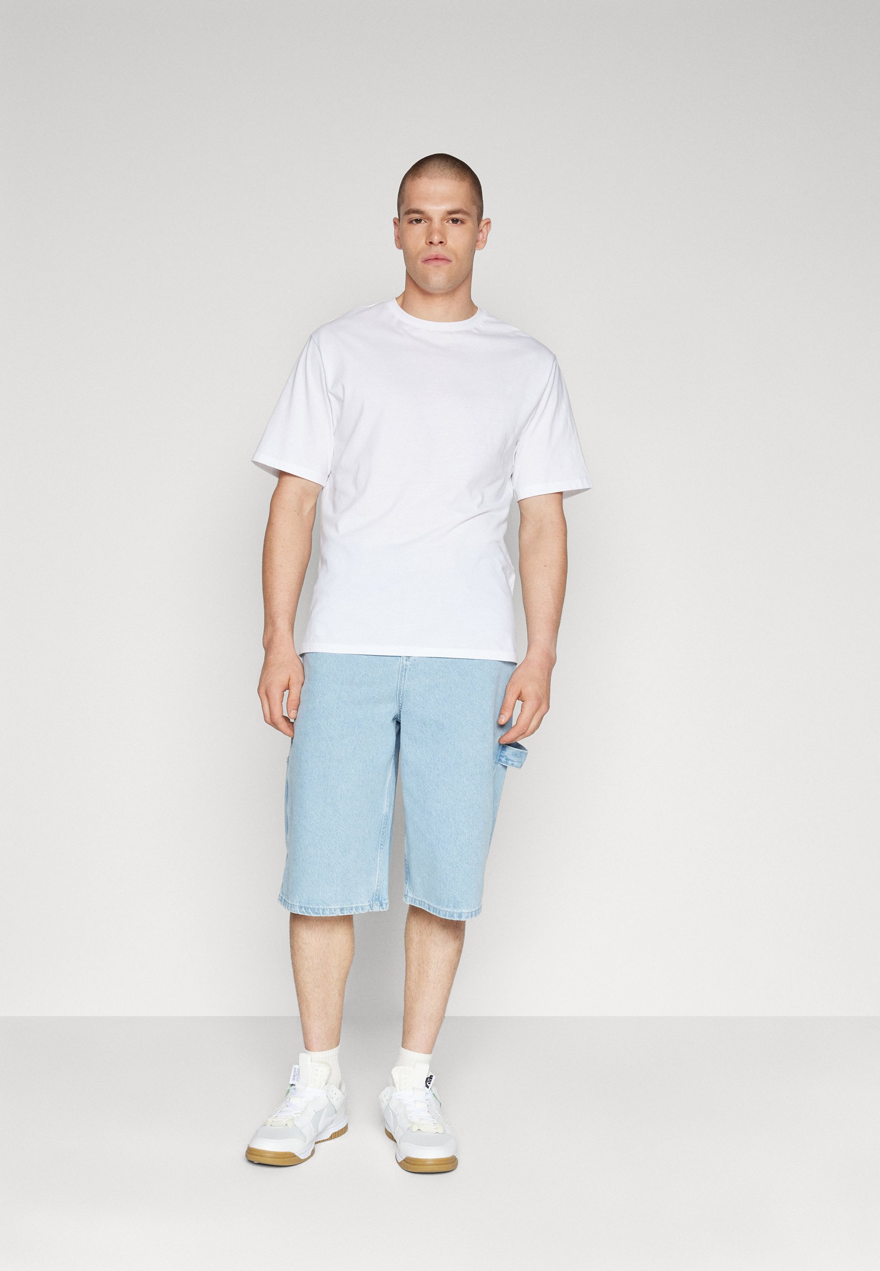 CARPENTER - Denim shorts