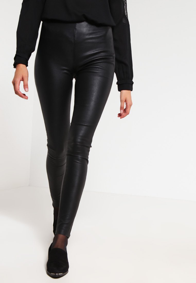SFSYLVIA - Leather trousers