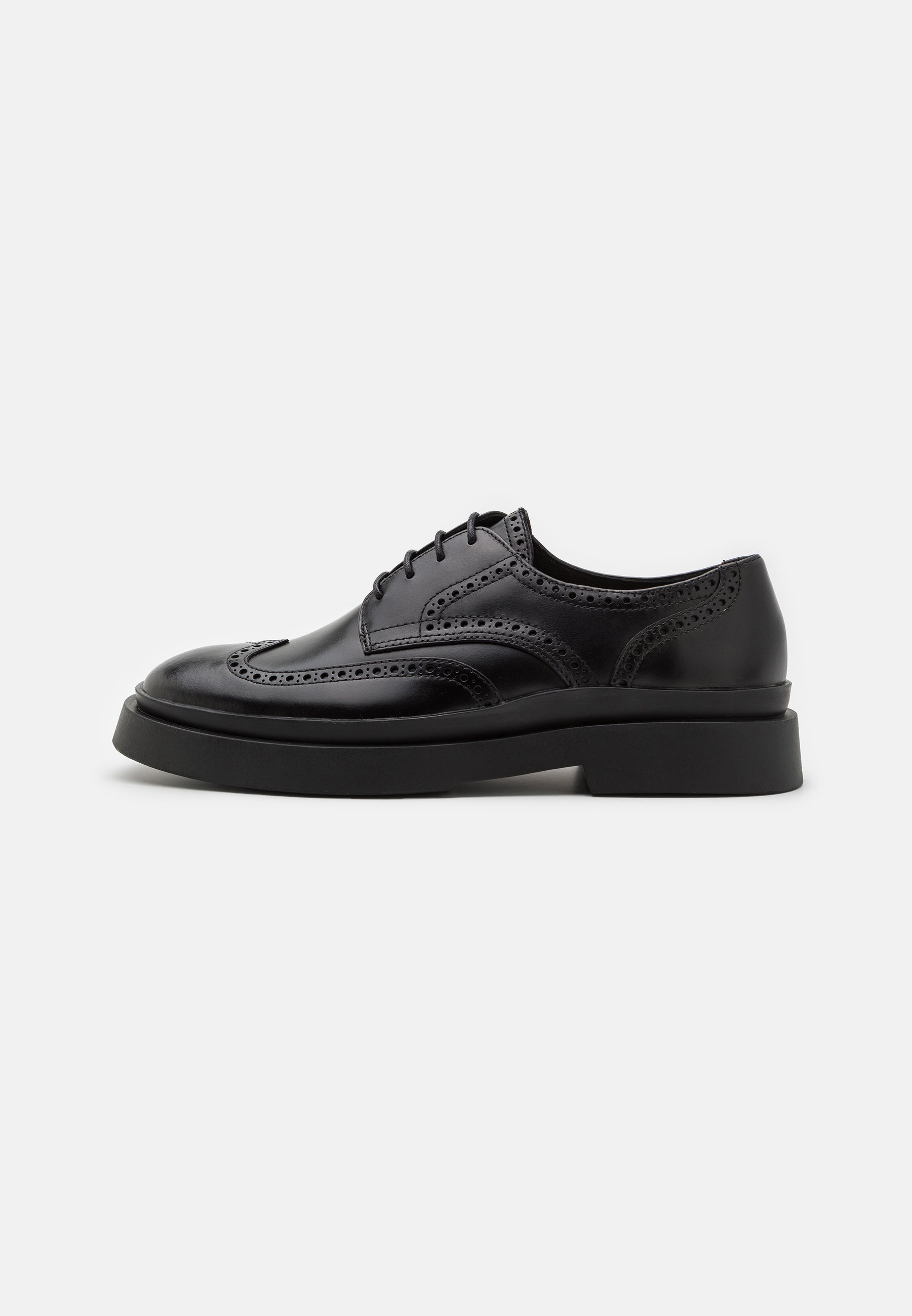 MIKE - Smart lace-ups