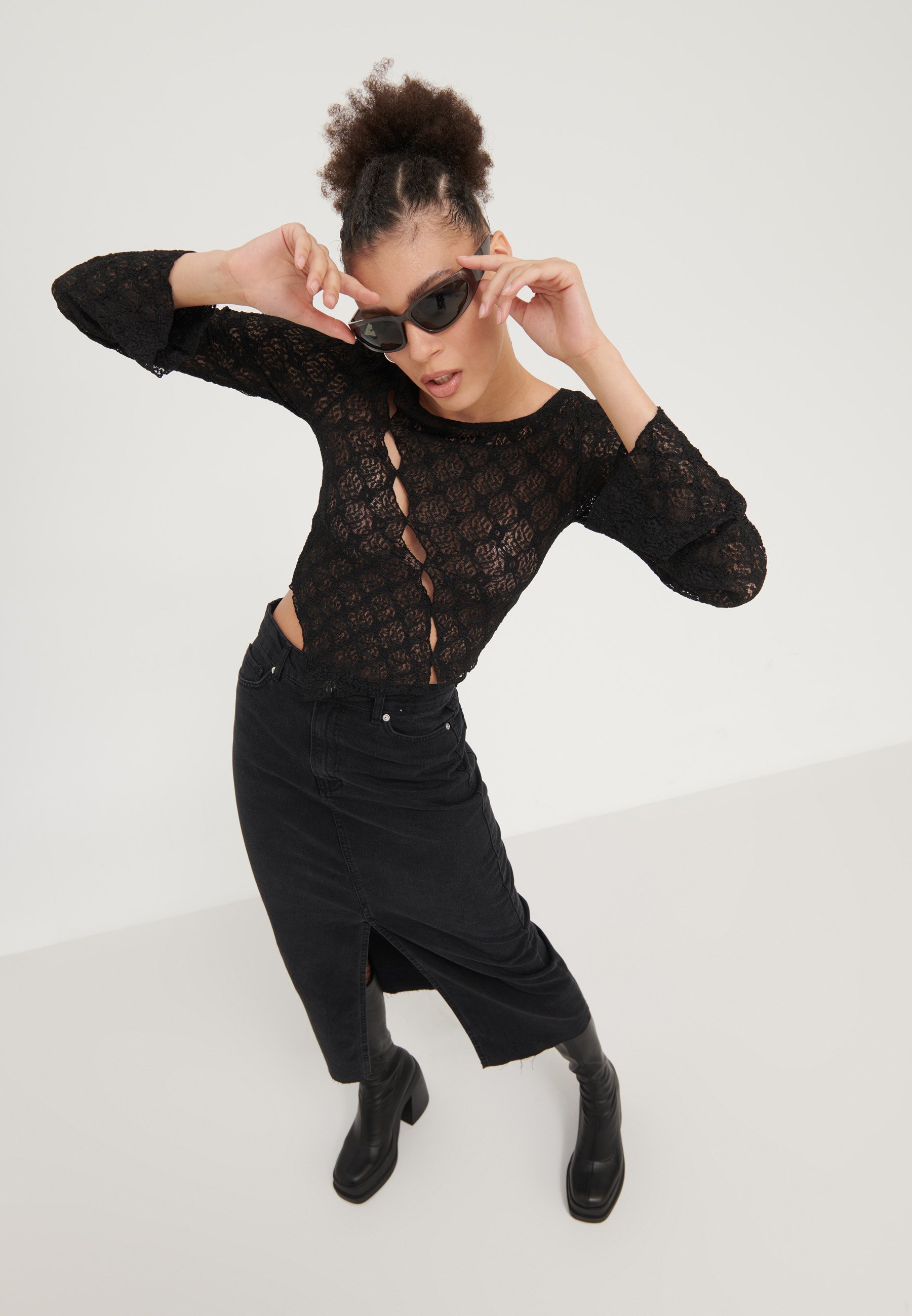 Long sleeved top