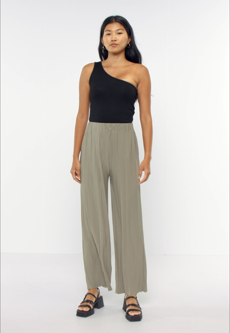 UMA TROUSERS - Trousers