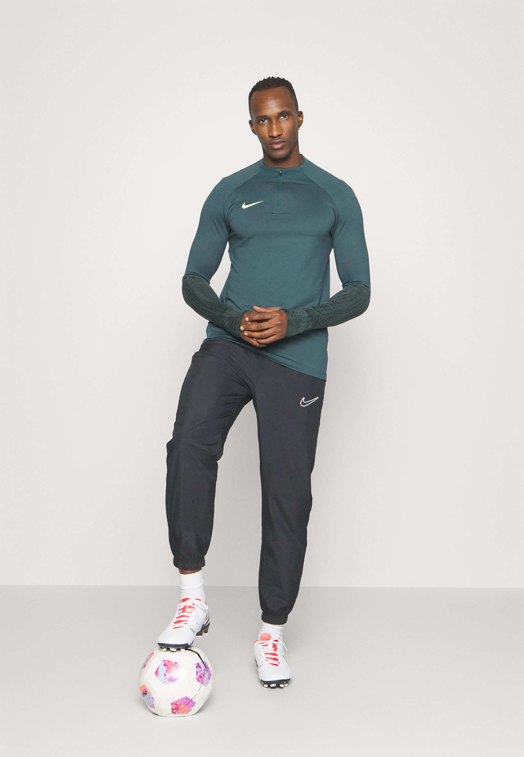 STRIKE DRILL- Long sleeved top