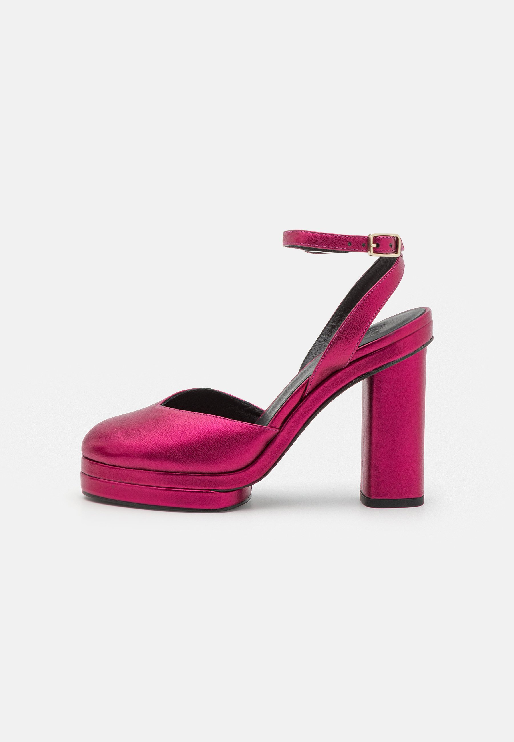 CARLA- Platform heels