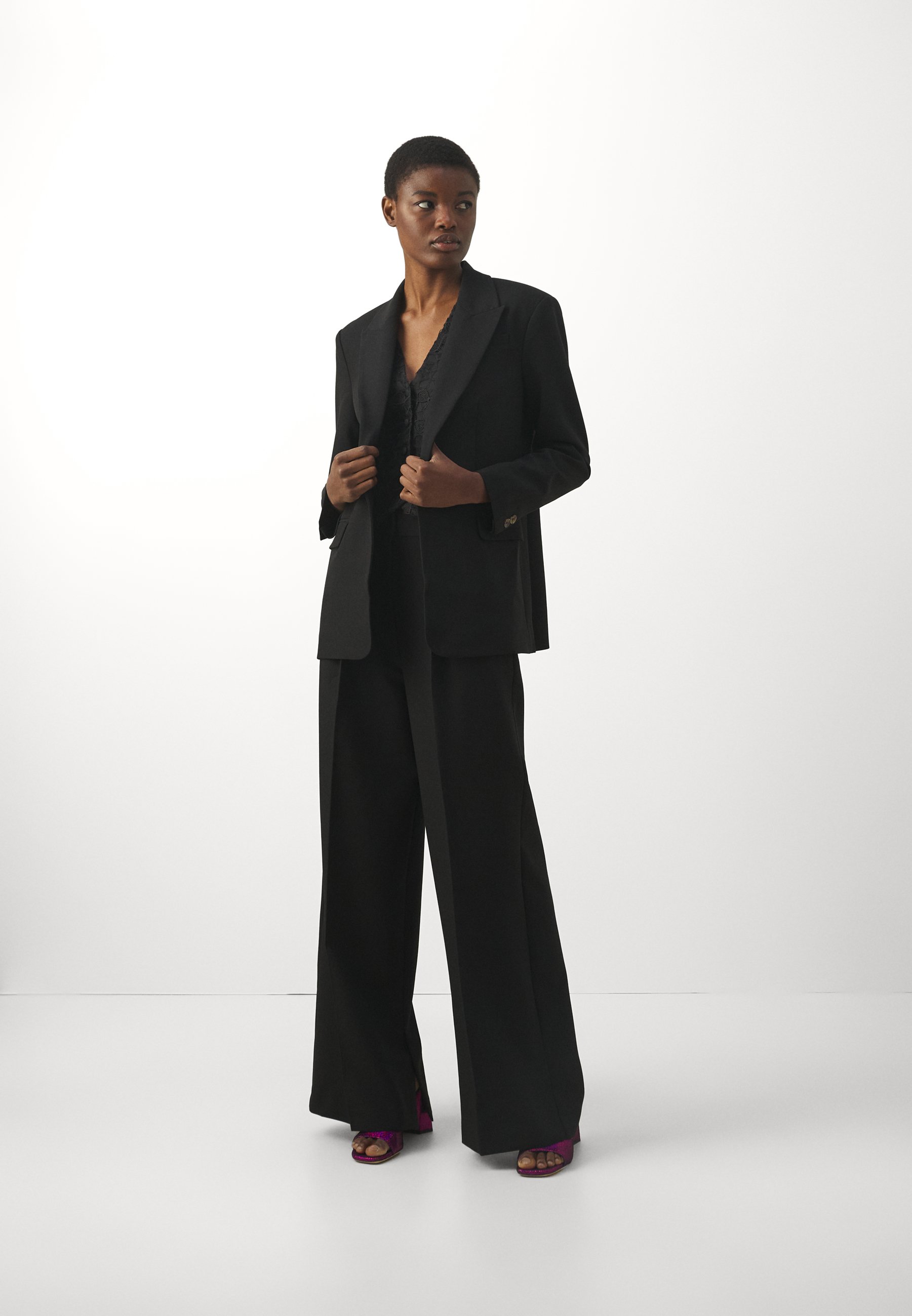 LAKE ATTIRED SUITING - Short coat
