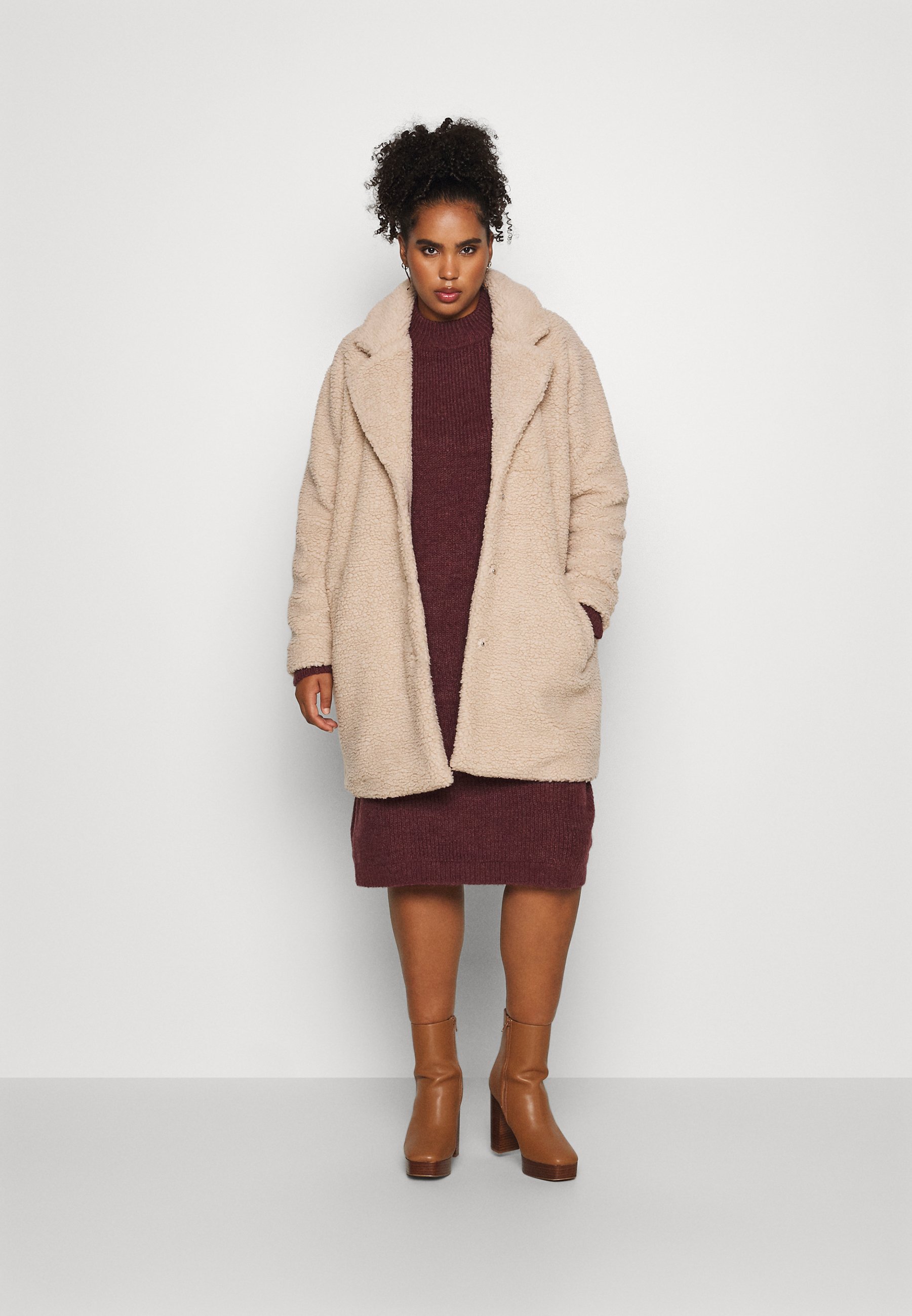 CARNEWAURELIA CC OTW - Classic coat