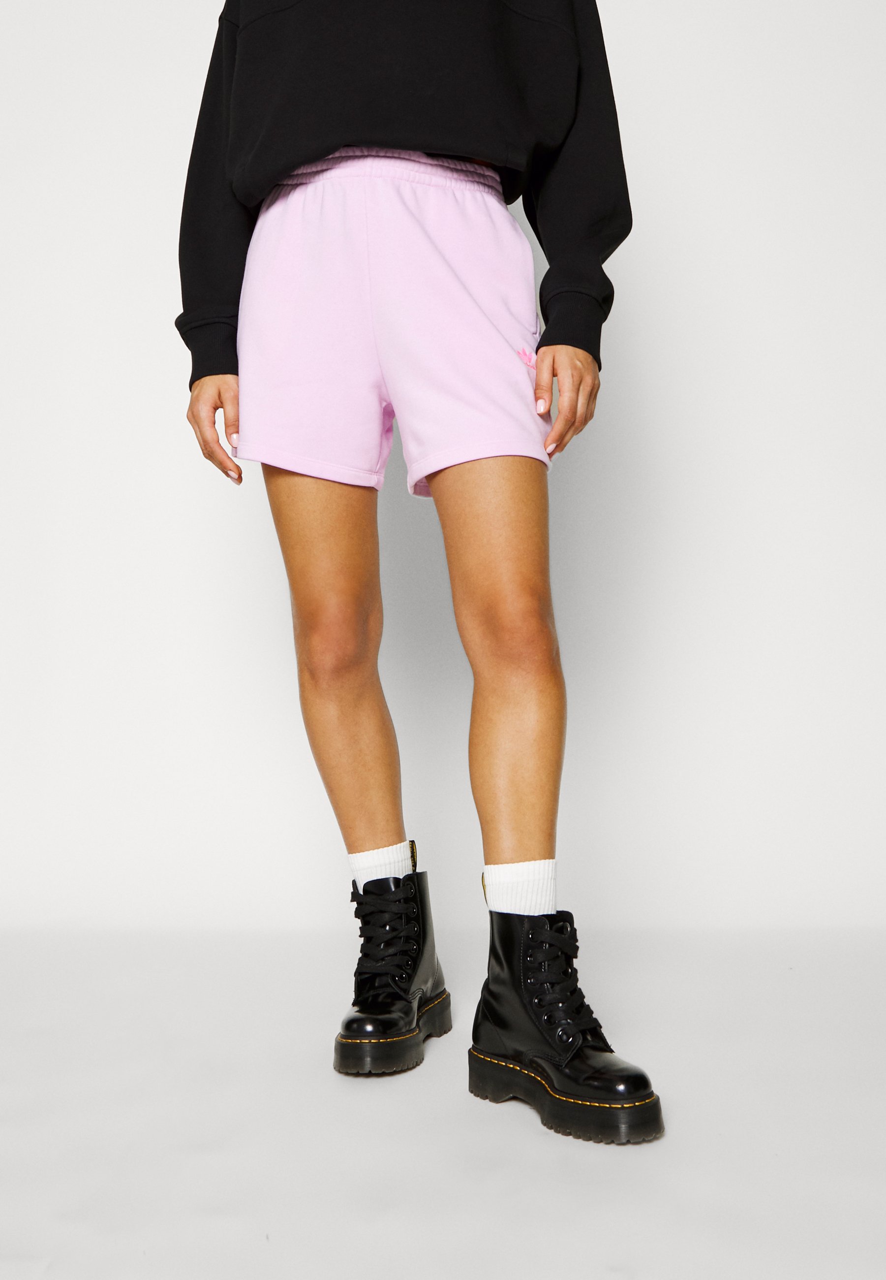 ESSENTIALS - Shorts