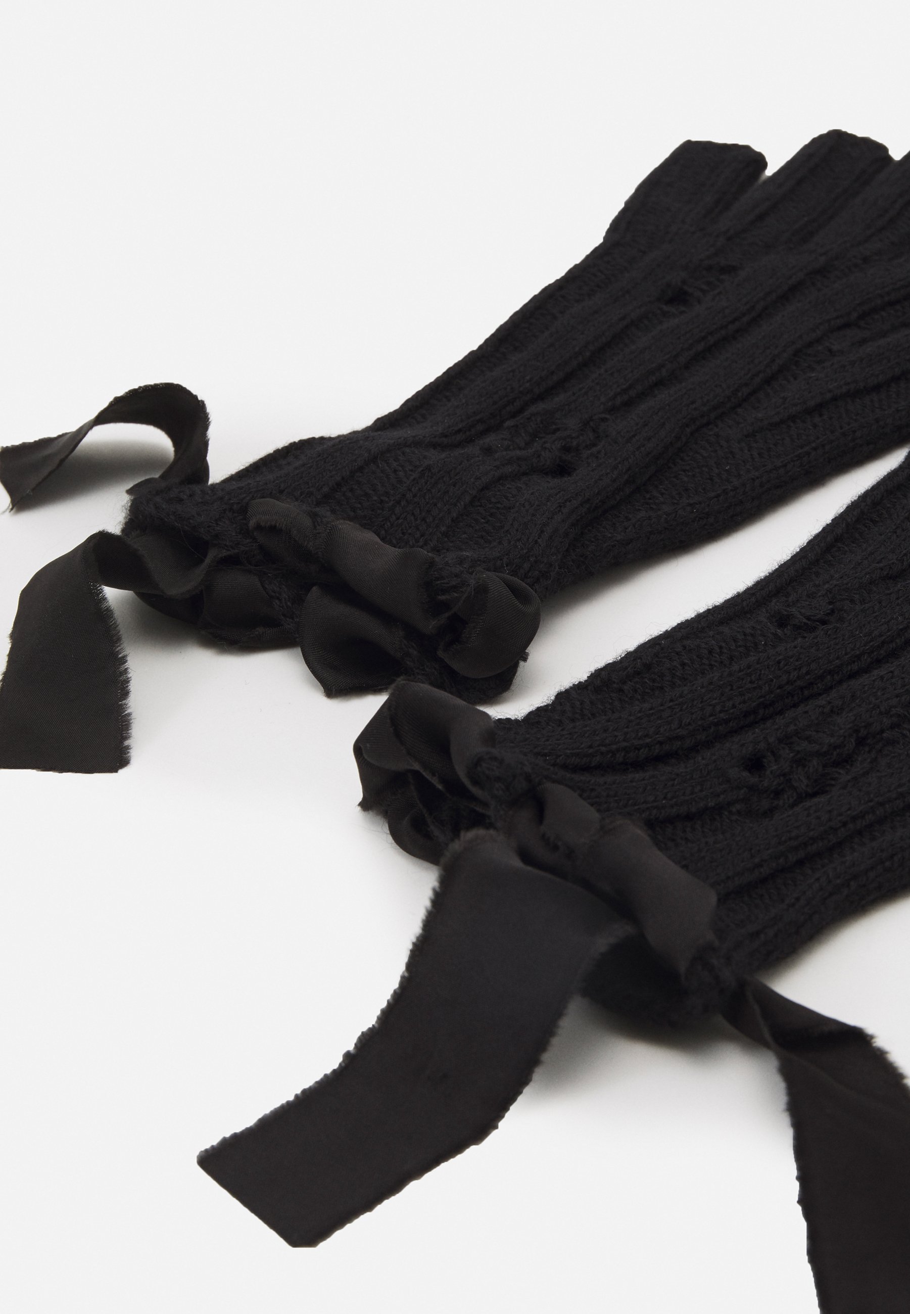 GLOVES - Gloves