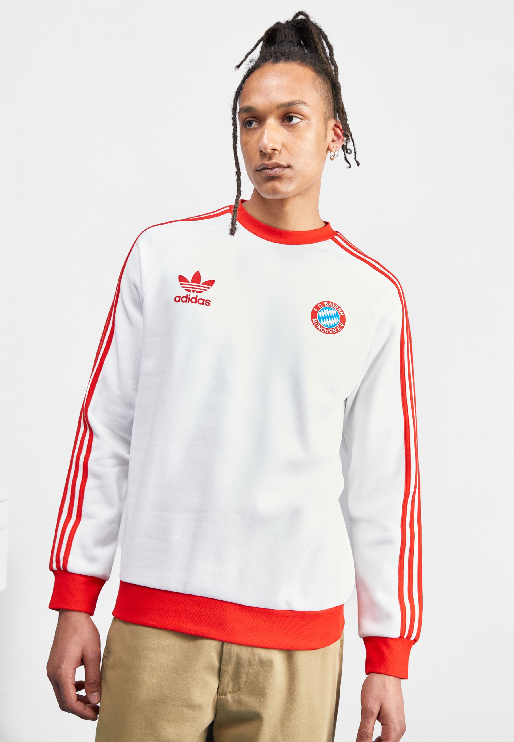 FC BAYERN MÜNCHEN - Sweatshirt