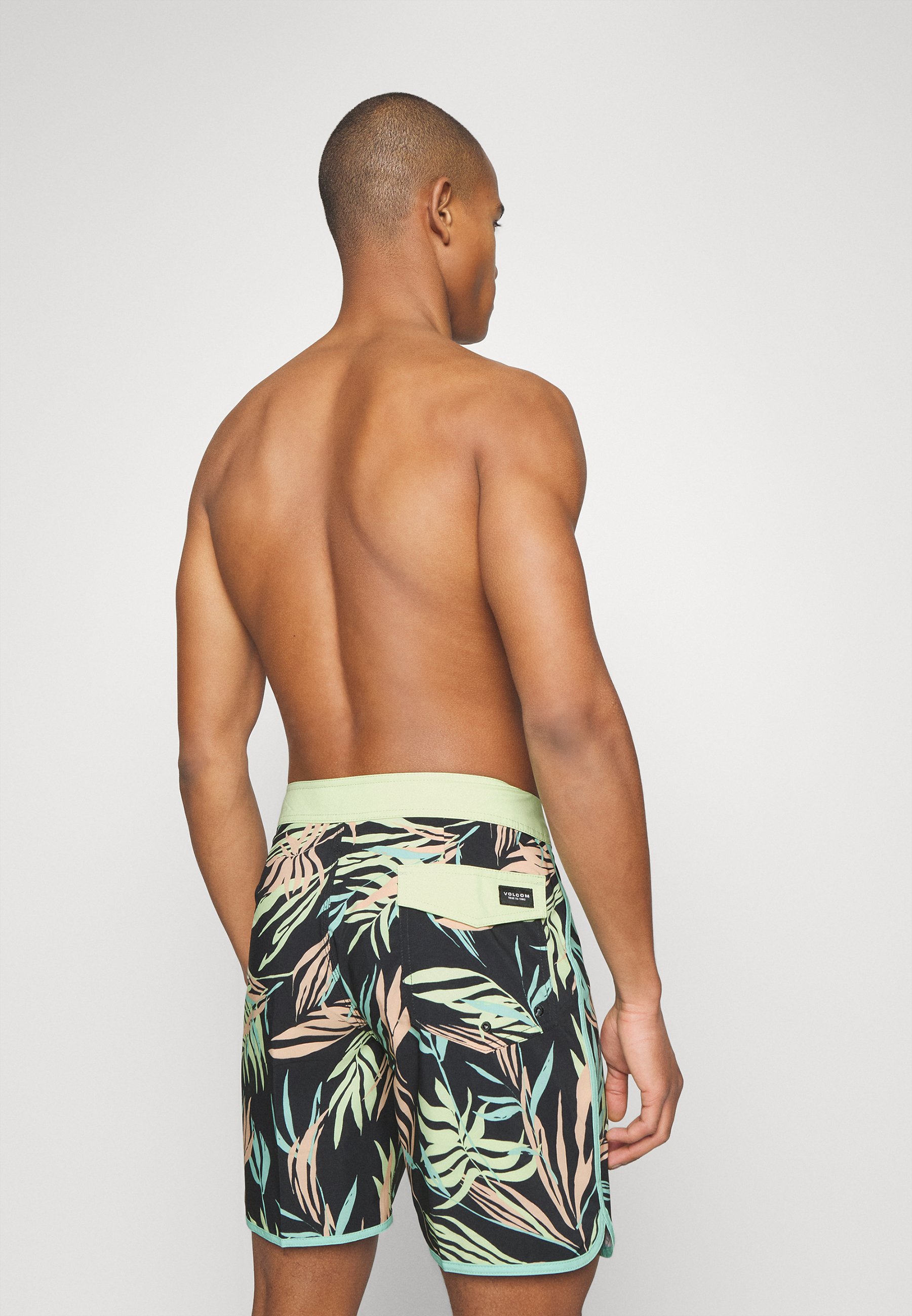 BLEEDING LEAF - Swimming shorts