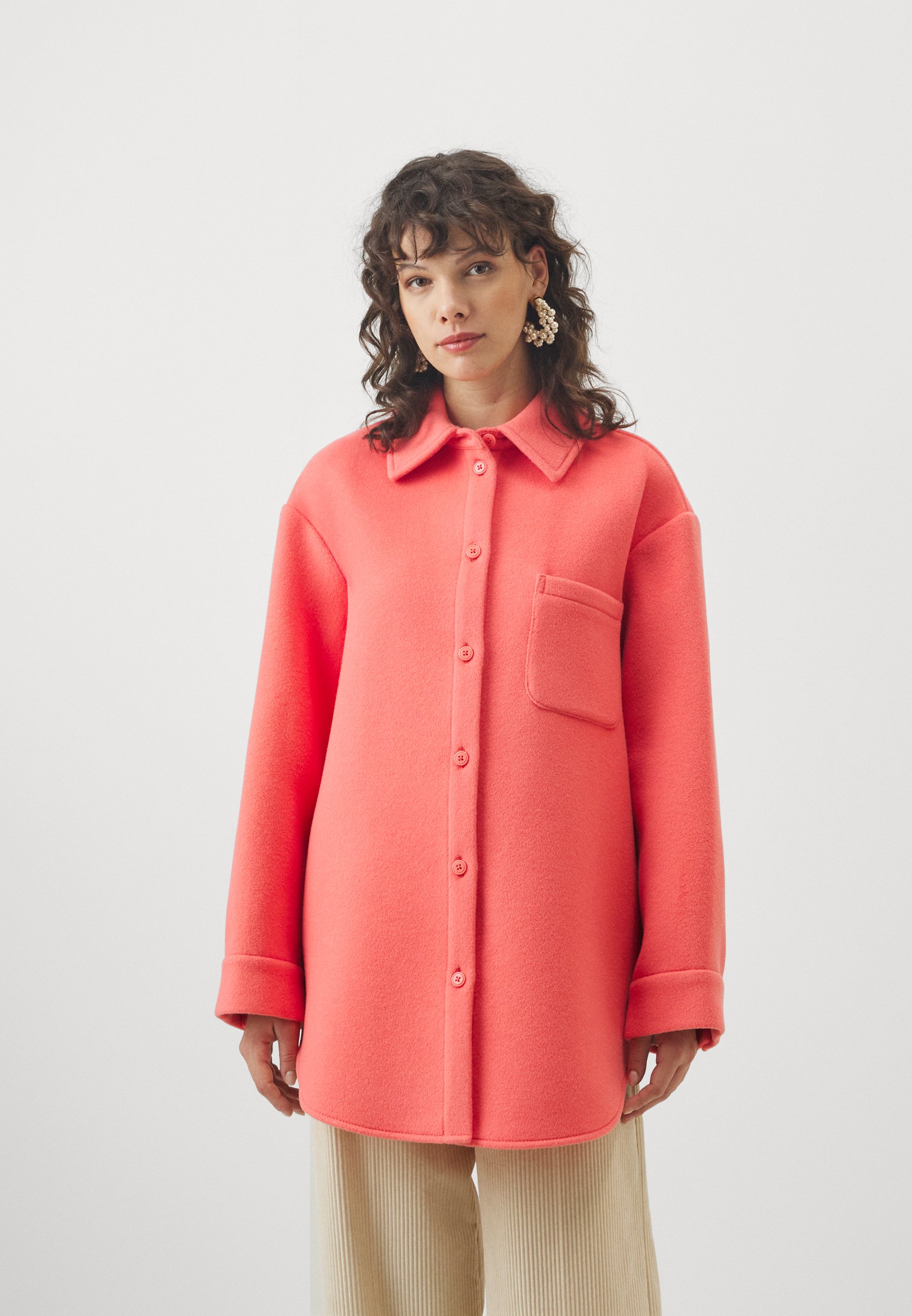 AIMI - Short coat
