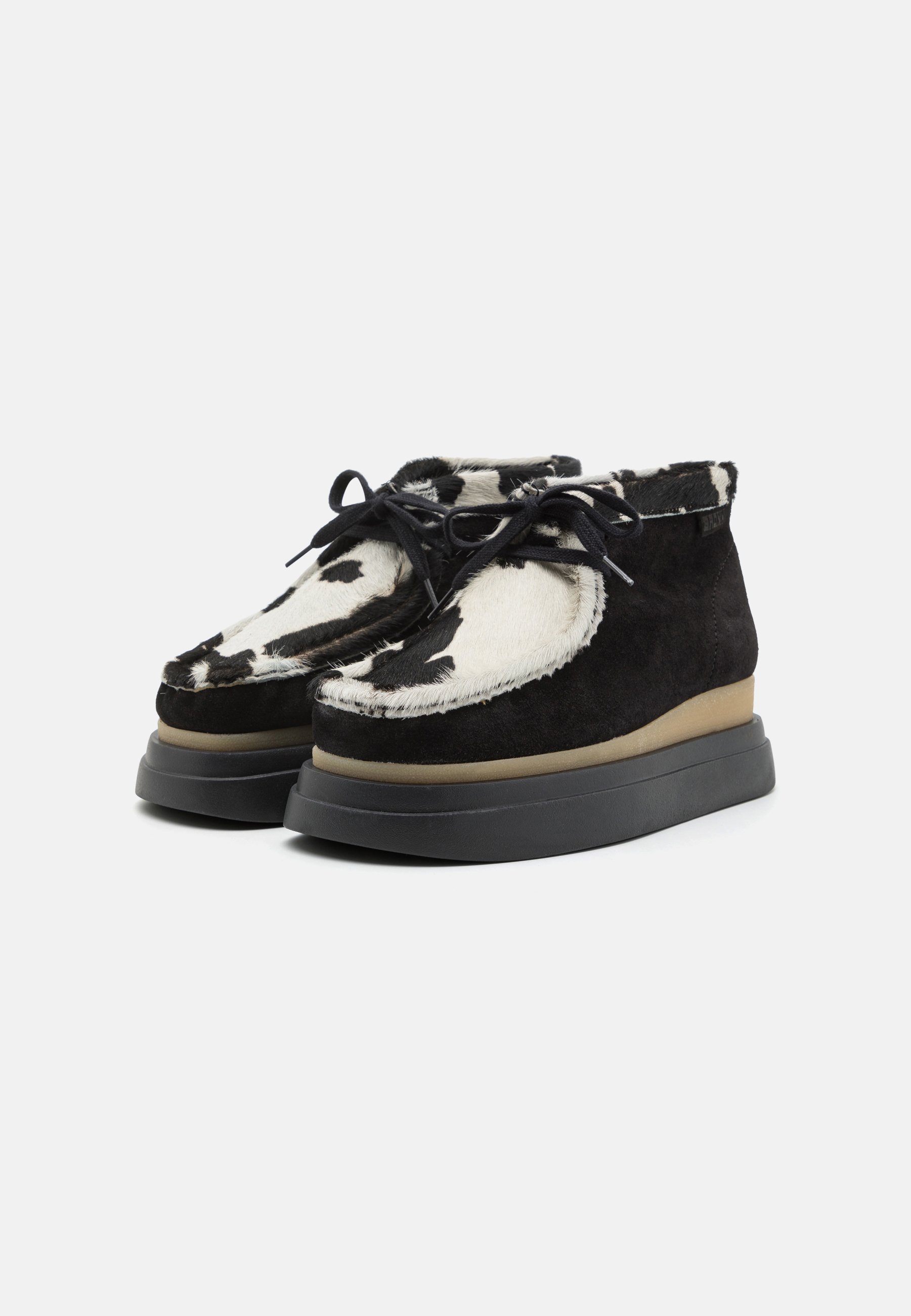 CHUNKY WONDERY - Casual lace-ups