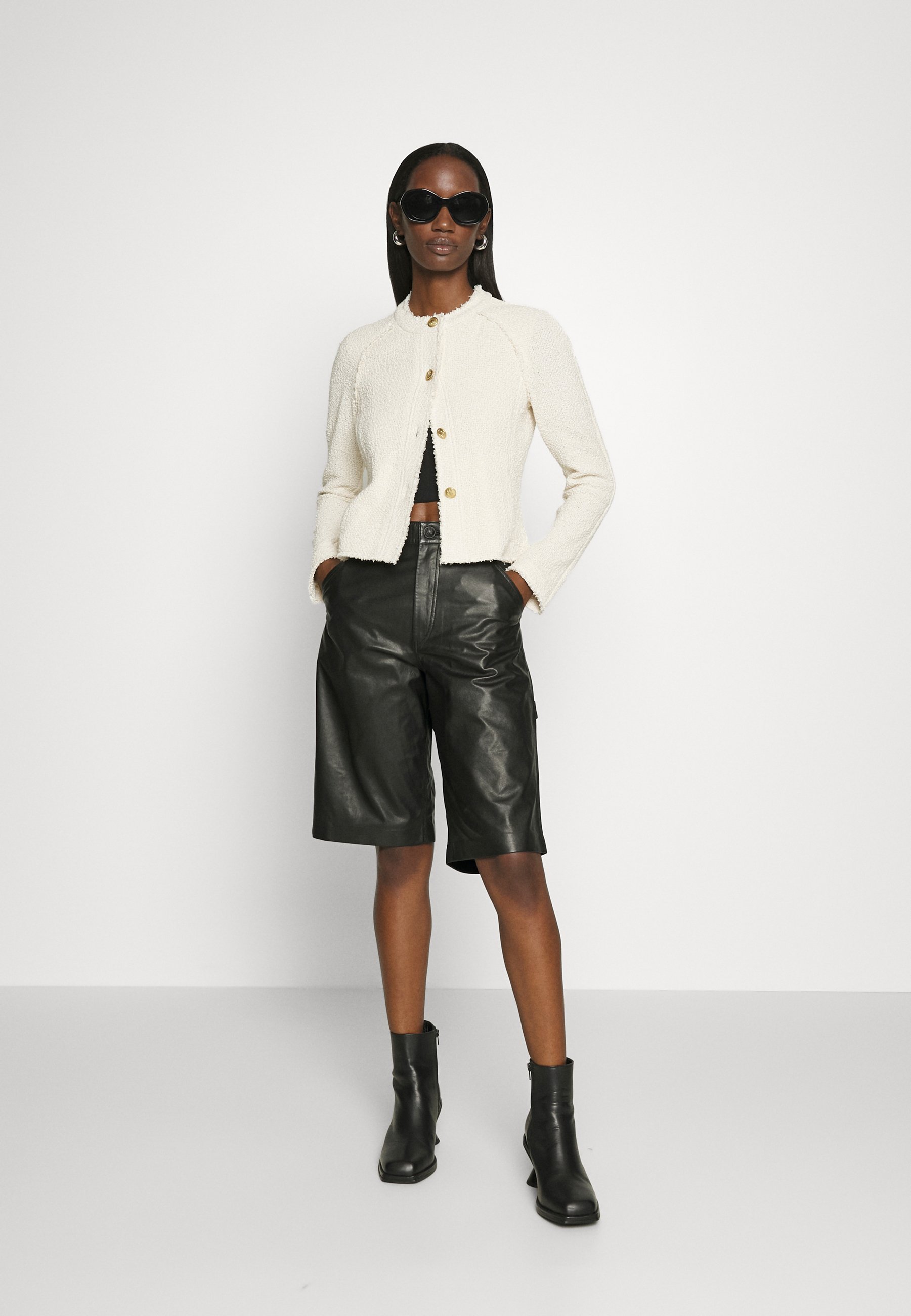 CAVALRY - Shorts