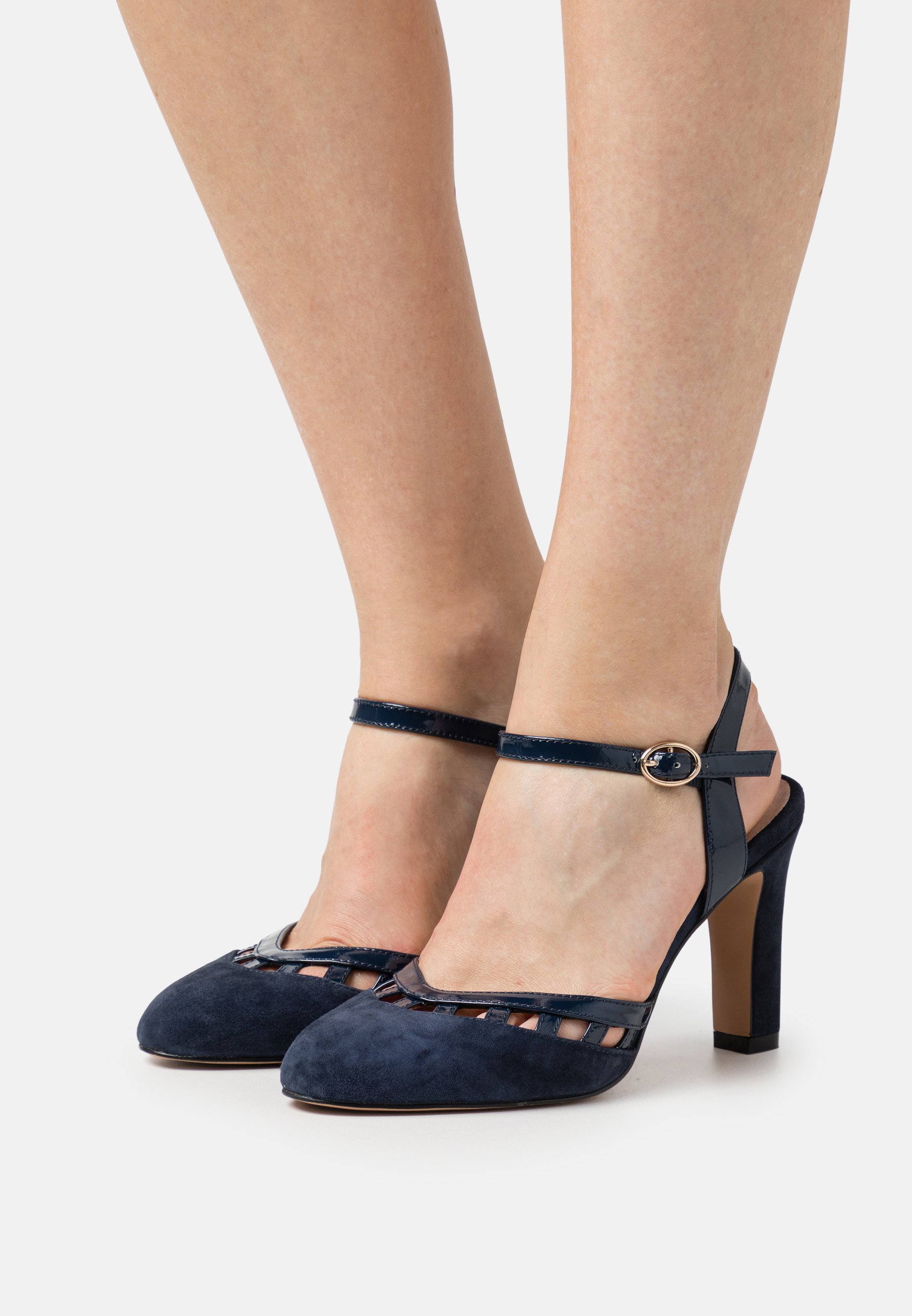 LEATHER- High heels