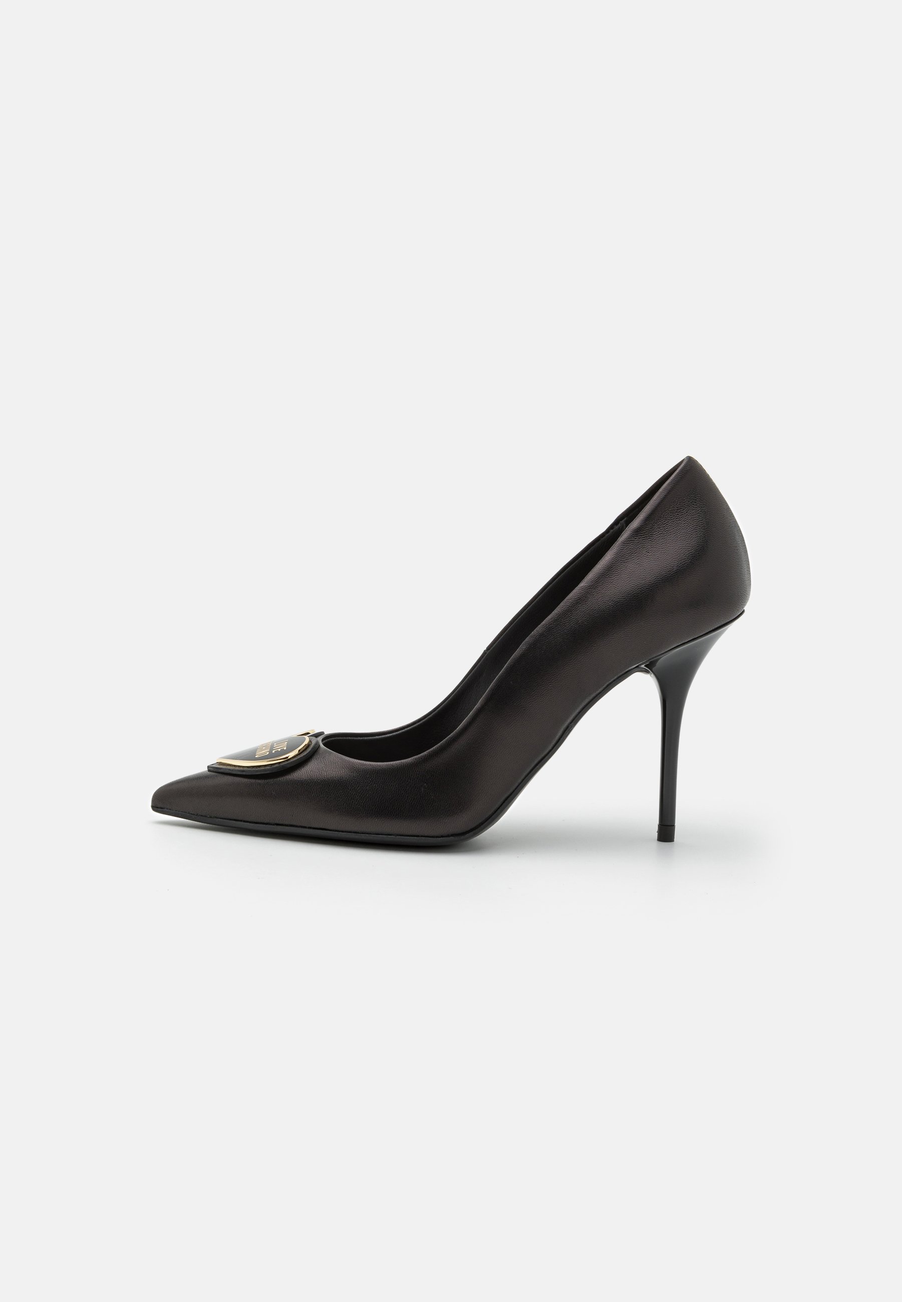 Classic heels