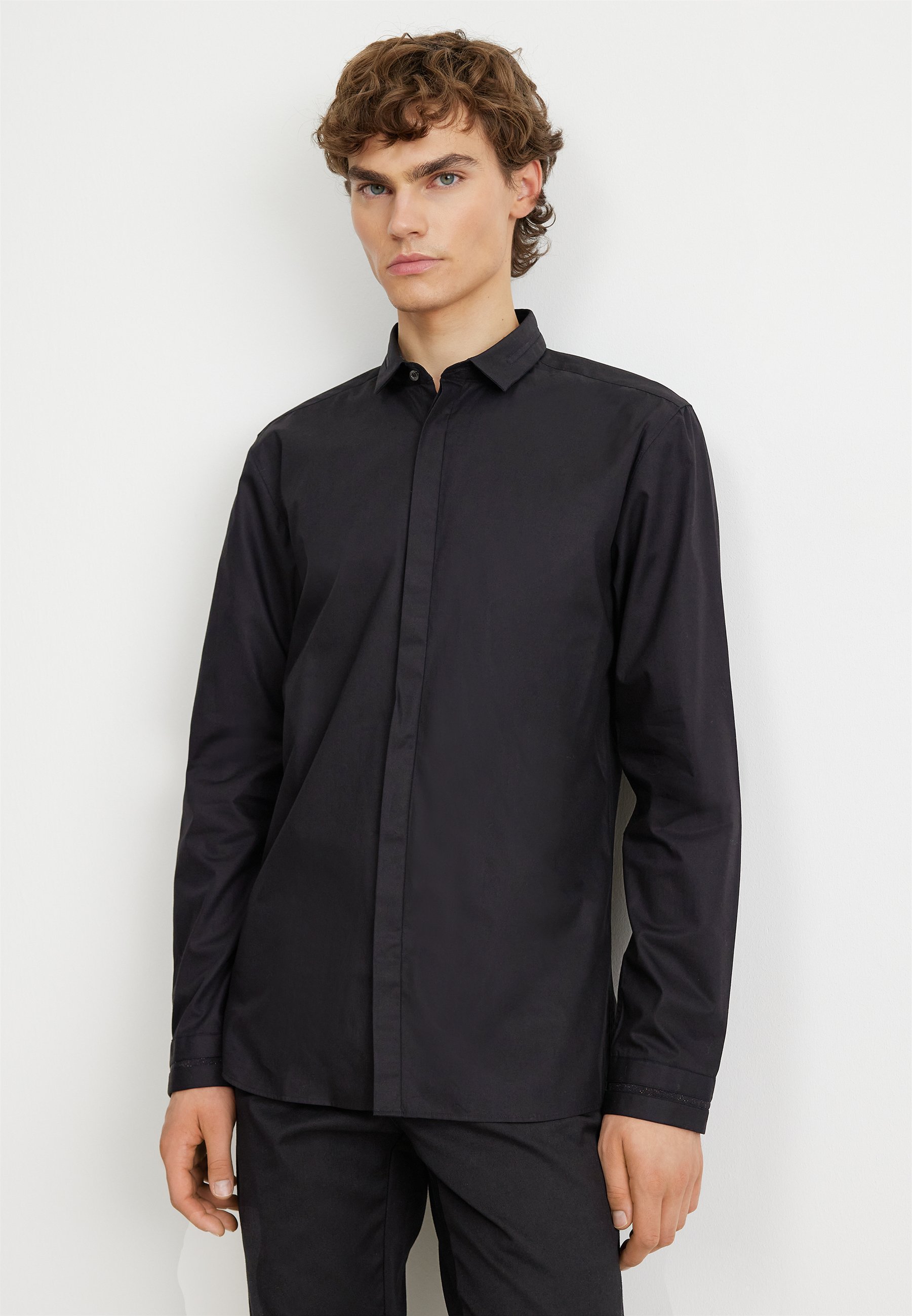 ELOY - Shirt