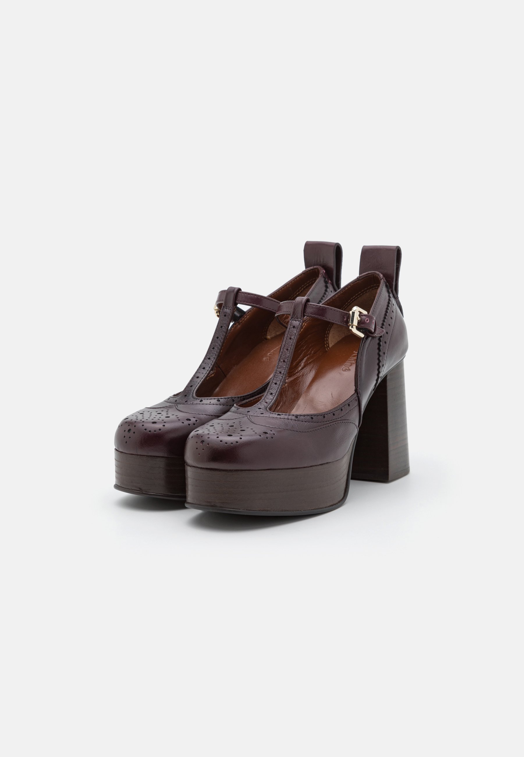 ARIIA - Platform heels